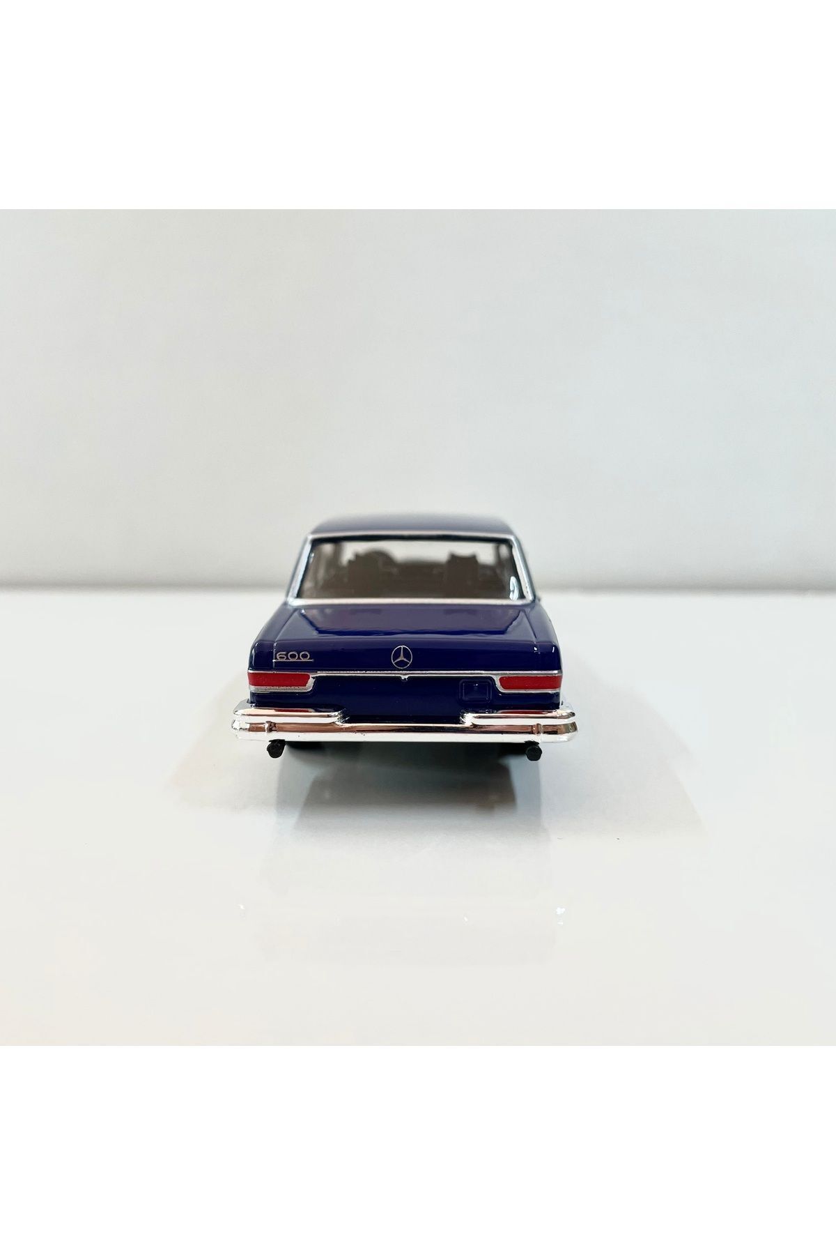 مدل خودرو 1963 MERCEDES BENZ 600 1 36 SCALE WELLY DIECAST METAL CAR TOY PULL DROP اورجینال WELLY