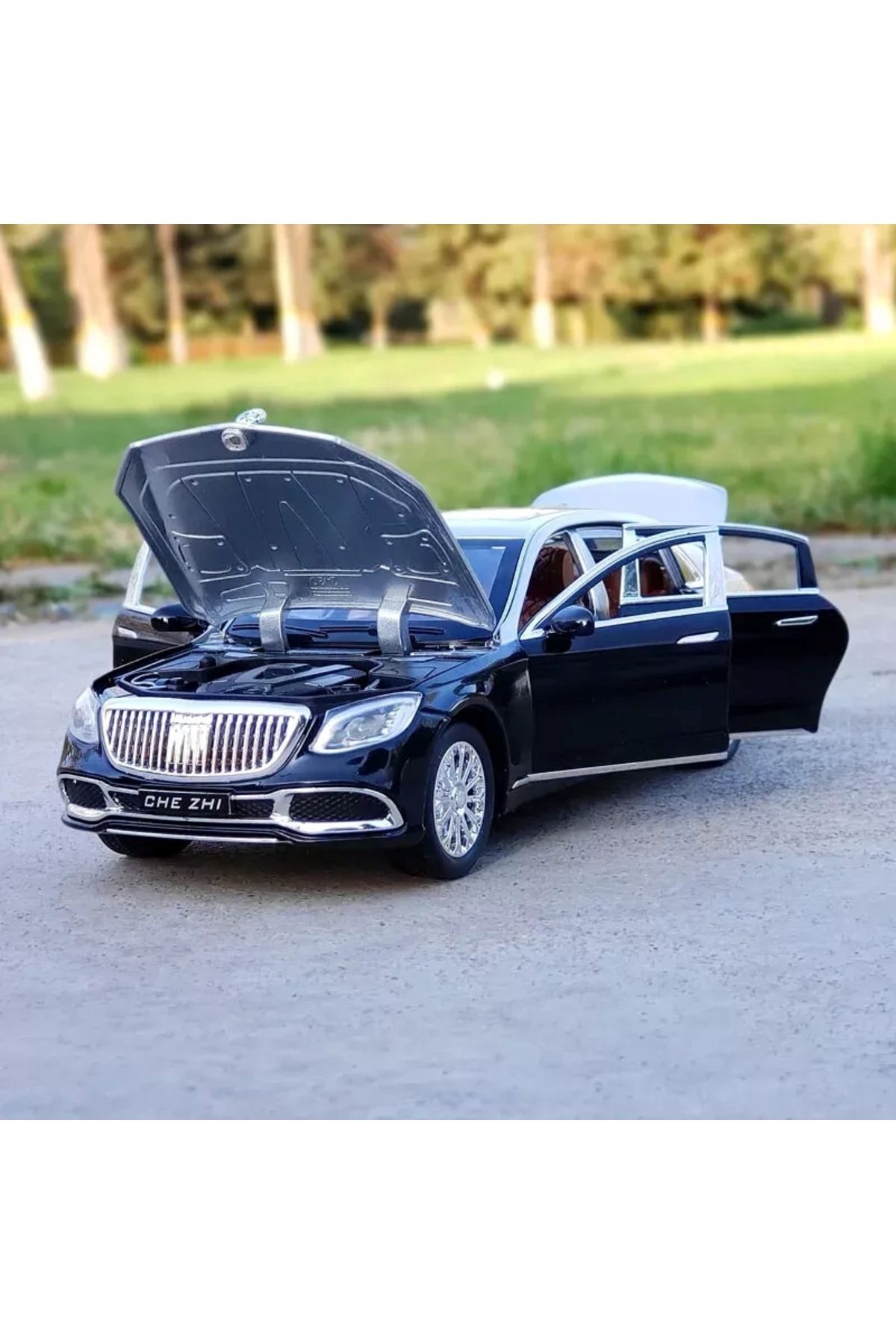 مدل خودرو مرسدس بنز MAYBACH S600 STYLE CAR 1:24 DIECAST METAL MODEL کلکسیون با چراغ های صوتی اورجینال scntoys
