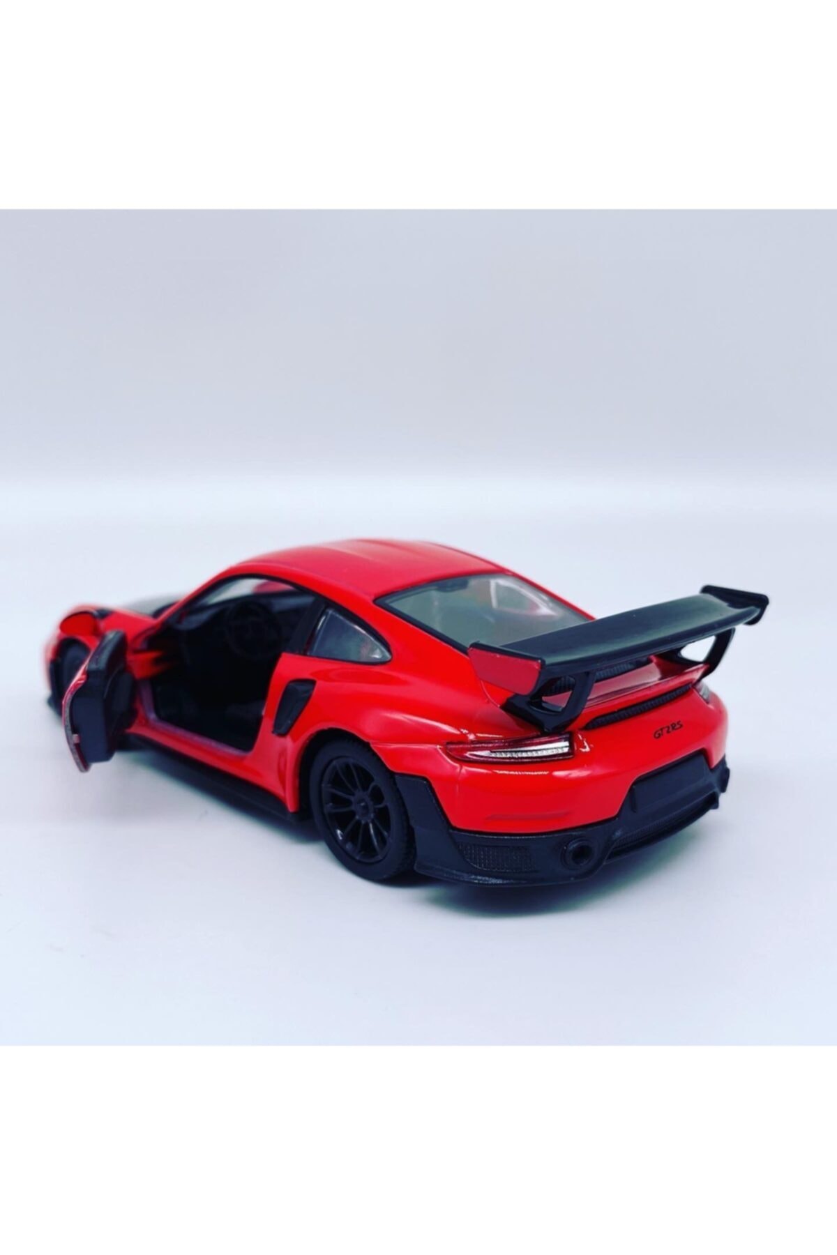 مدل خودرو 1:36 مقیاس پورشه 911 GT2 RS DIECAST اورجینال Kinsmart