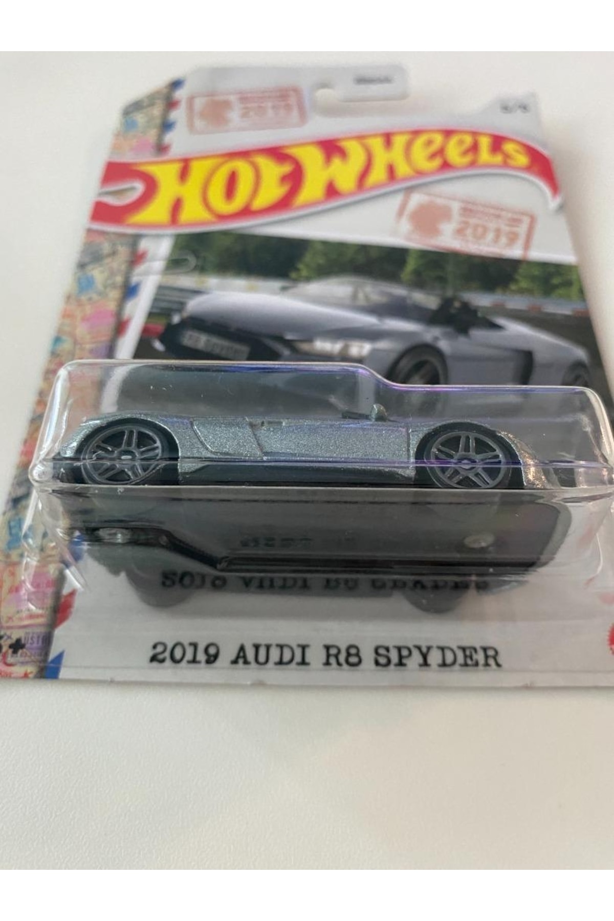 ماشین اسباب بازی خودروهای آئودی R8 اسپایدر 2019 کارت طولانی از ترکیه HOT WHEELS