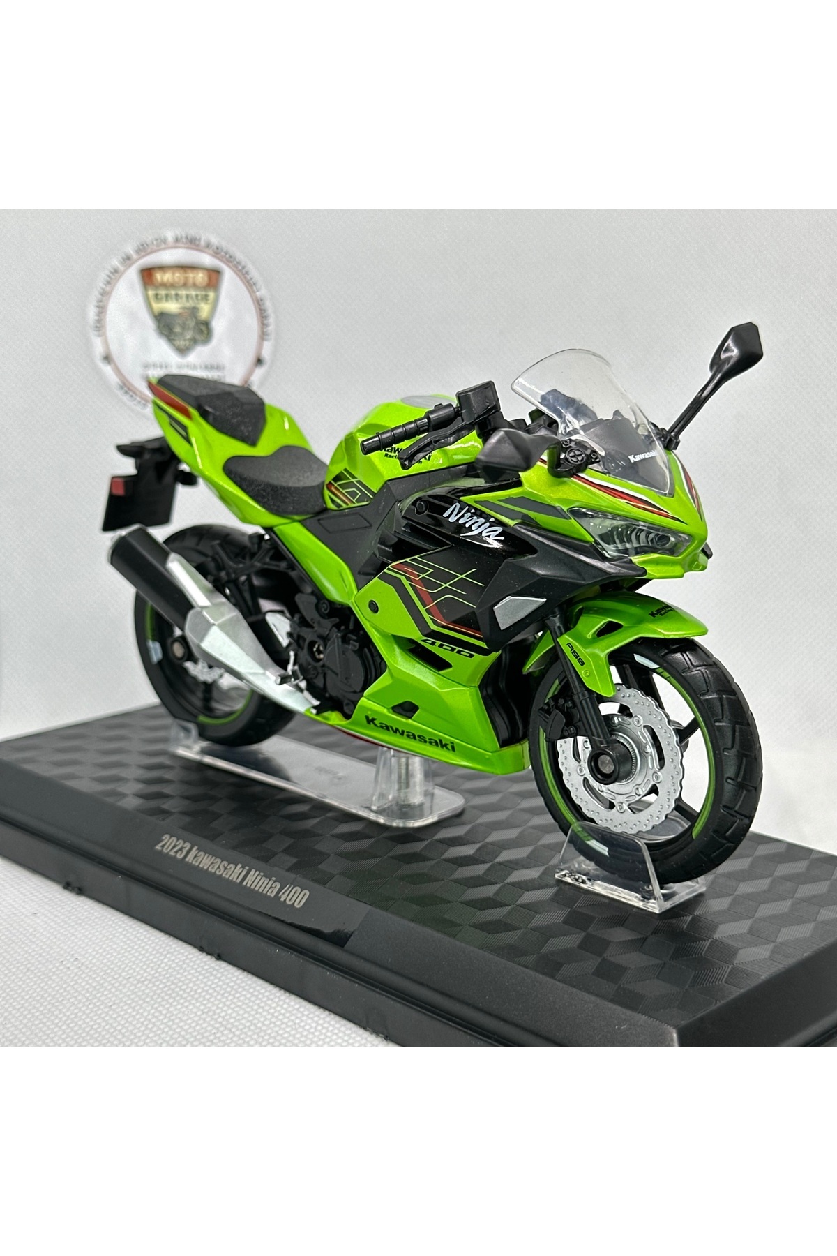 مدل خودرو 2023 KAWASAKI NINJA 400 1:12 موتور سیکلت دیکست – اسباب بازی و مجسمه فلزی مجاز اورجینال Maisto Diecast