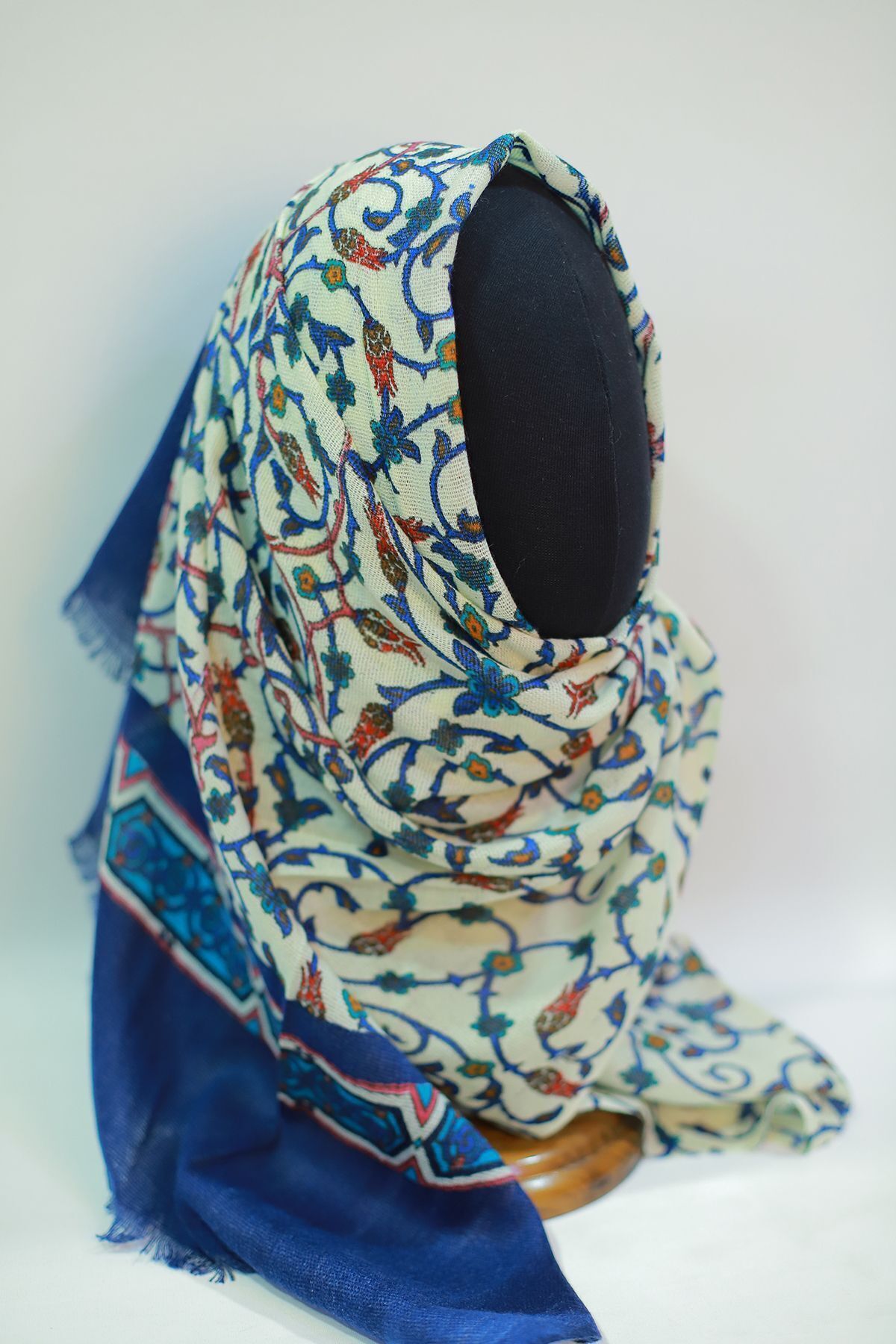 شال ابریشم و کتان میستیک Mystic مدل MS-335 زنانه