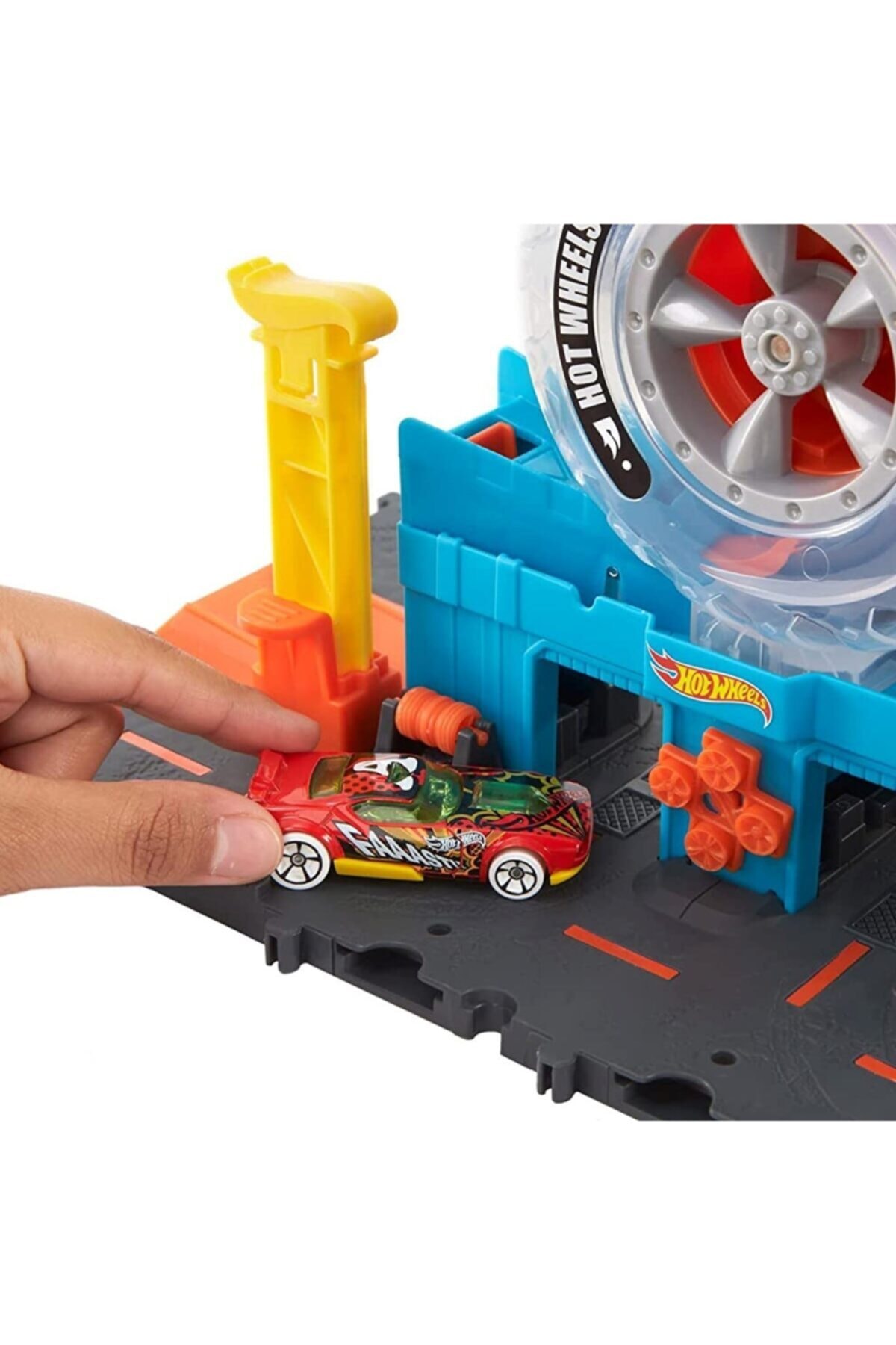 ماشین اسباب بازی فروشگاه تایر سوپر توئیست محصول دارای مجوز HDP02 از ترکیه HOT WHEELS