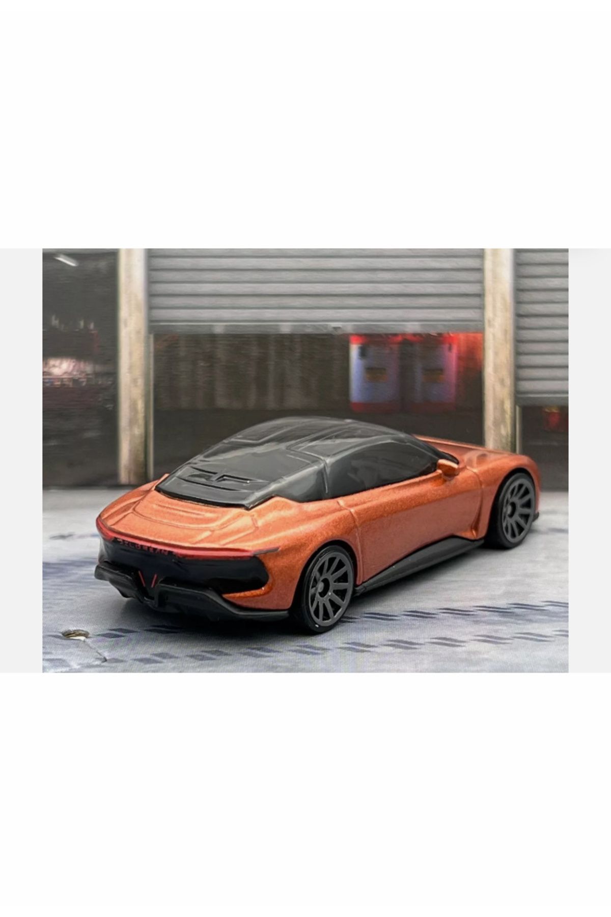 ماشین اسباب بازی مقیاس DELOREAN ALPHA5 1:64 هات ویلز اورجینال HOT WHEELS