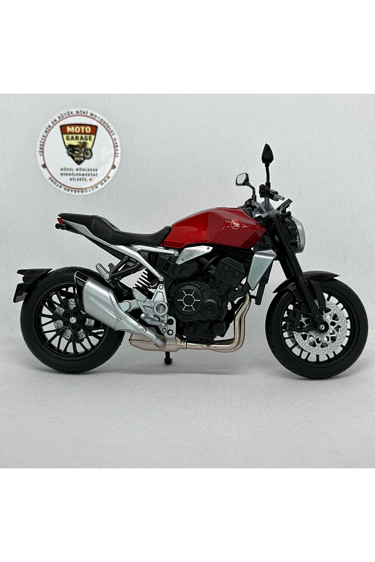 مدل خودرو موتورسیکلت HONDA CB1000R 1:12 DIECAST MODEL – فلزی اورجینال WELLY