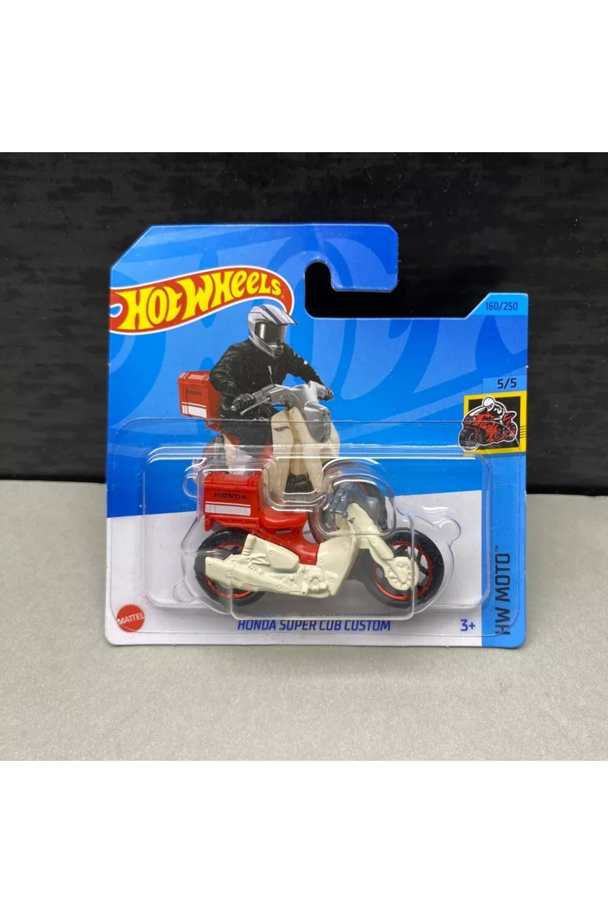ماشین اسباب بازی 2023 SINGLE CAR HONDA SUPER CUB CUSTOM هات ویلز اورجینال HOT WHEELS