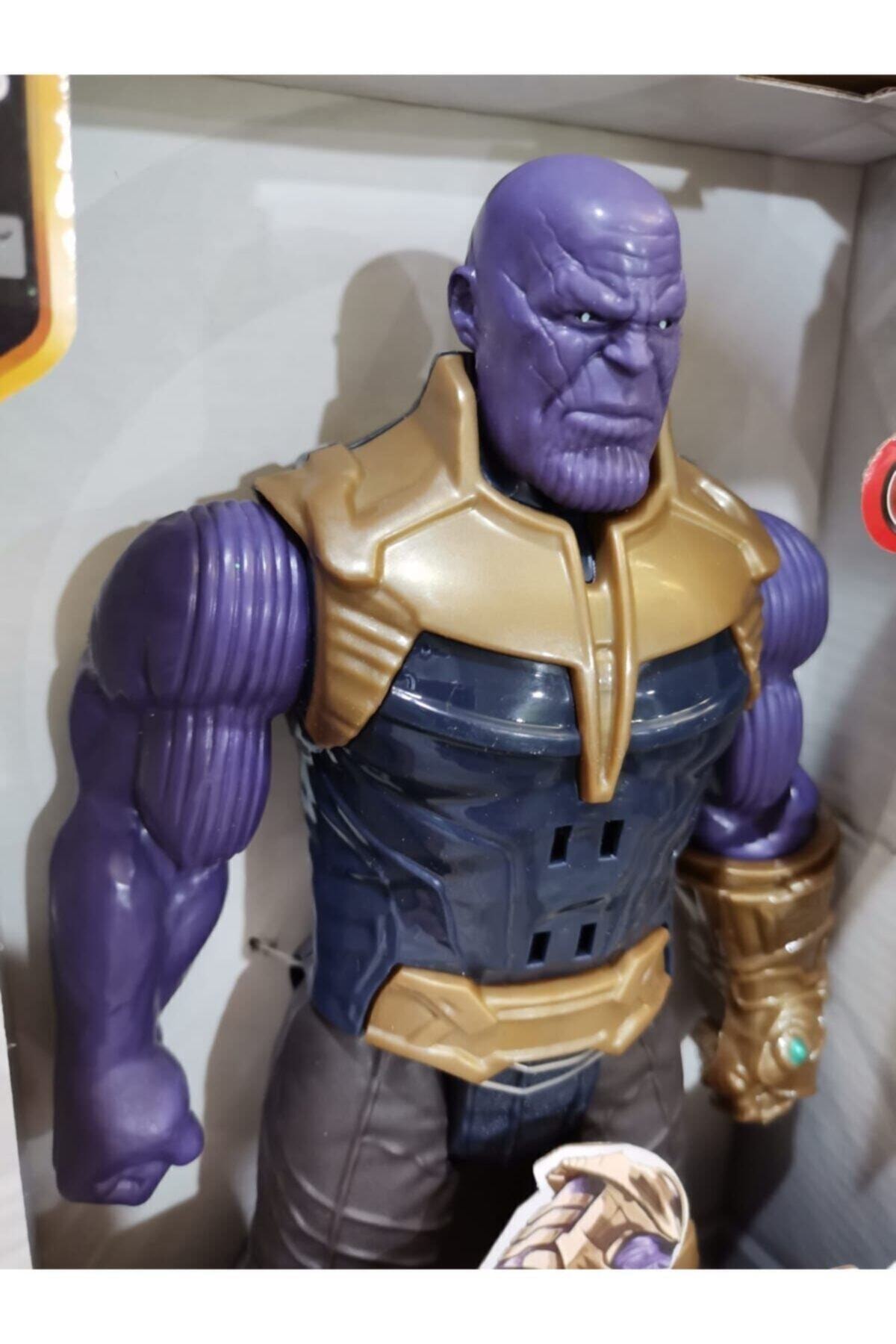 اسباب بازی های فیگور دیگر THANOS ACTION FIGUR TOY LIGHTED TALKING 28.5 CM AVENGERS