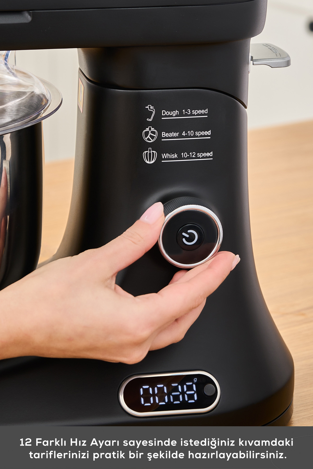 میکسر و ست PRO ARTISAN TIMED SCALE KITCHEN CHEF مشکی MATTE 1600W 5 لیتری اورجینال Karaca