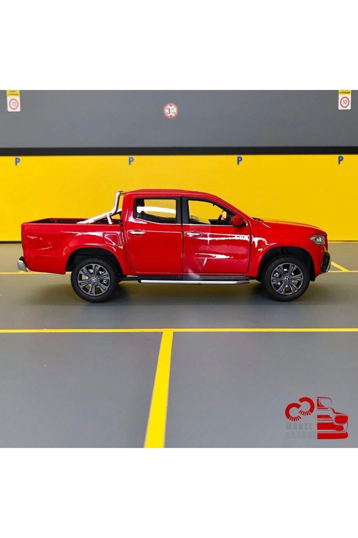 مدل خودرو مرسدس بنز X CLASS 1 24 SCALE C&amp;C MODEL GARAGE DIECAST METAL CAR اورجینال WELLY