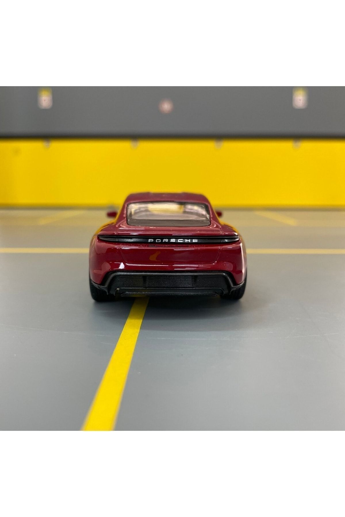 مدل خودرو PORSCHE TAYCAN TURBO S 1 36 SCALE DIECAST METAL MODEL CAR TOY اورجینال Genel Markalar