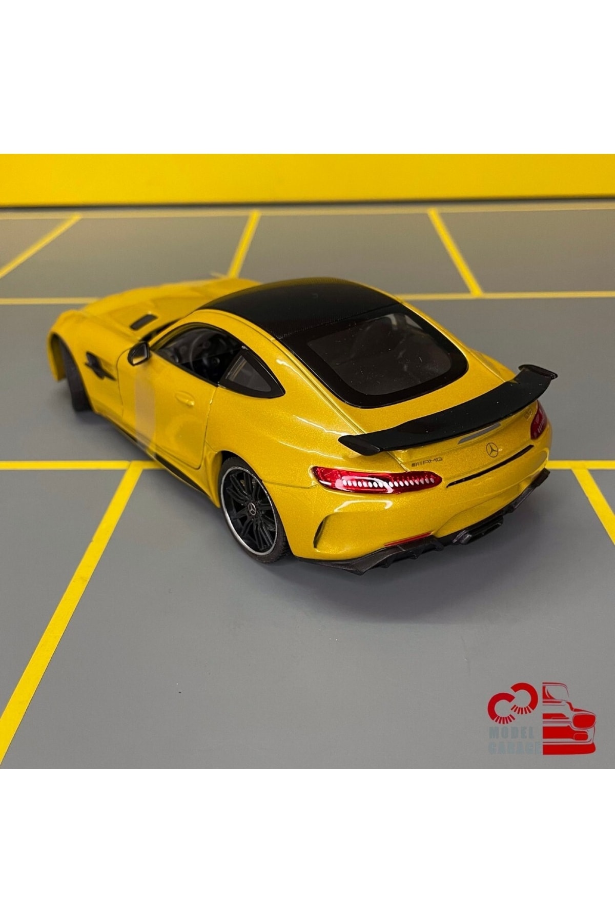 مدل خودرو MERCEDES BENZ AMG GTR 1 24 SCALE C&amp;C MODEL GARAGE DIECAST METAL اورجینال WELLY