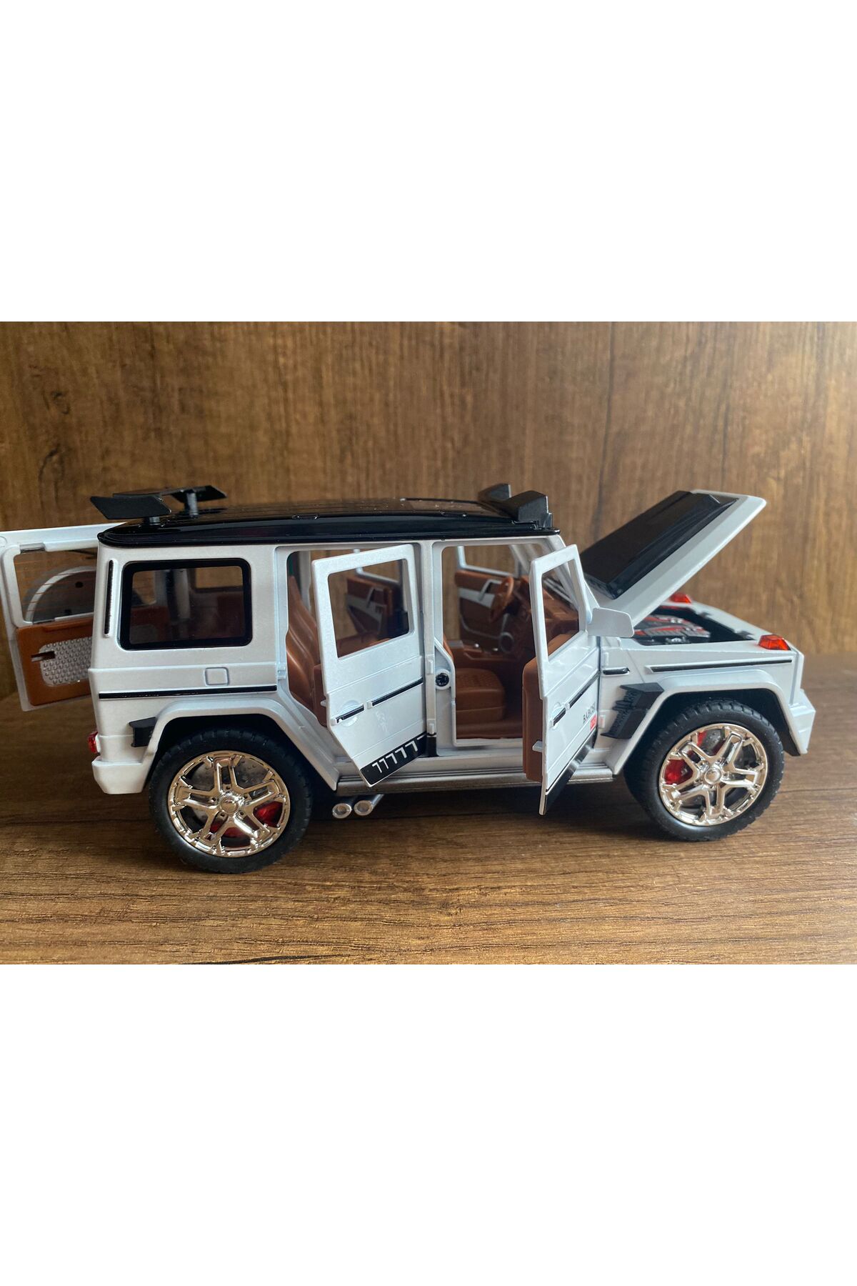 مدل خودرو MERCEDES G65 JEEP CAR G63 BRABUS ROCKET درهای فلزی باز اورجینال scntoys