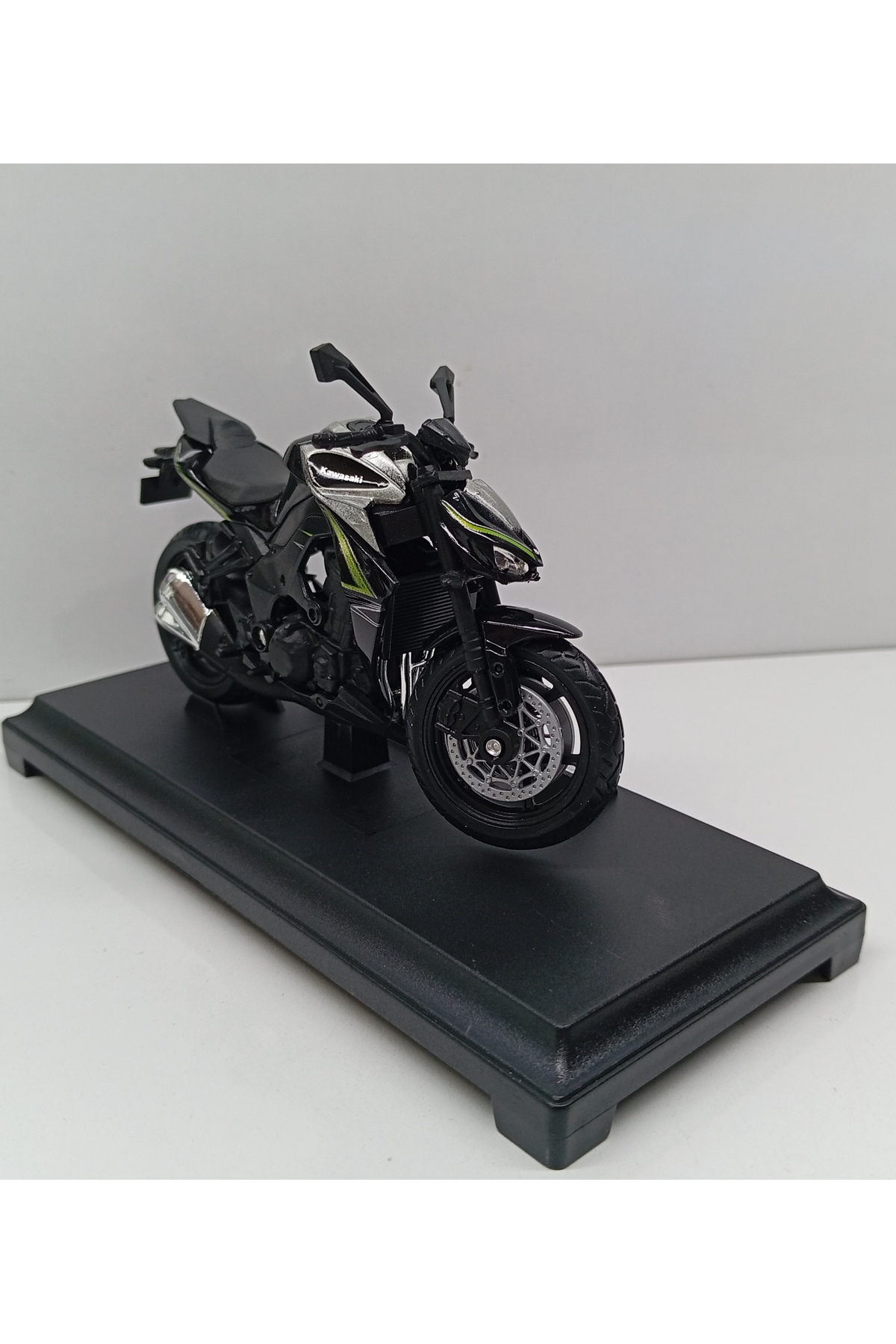 مدل خودرو DIANOMI WELLY 1:18 SCALE 2017 Z1000 R EDITION METAL MOTORCYCLE اورجینال WELLY