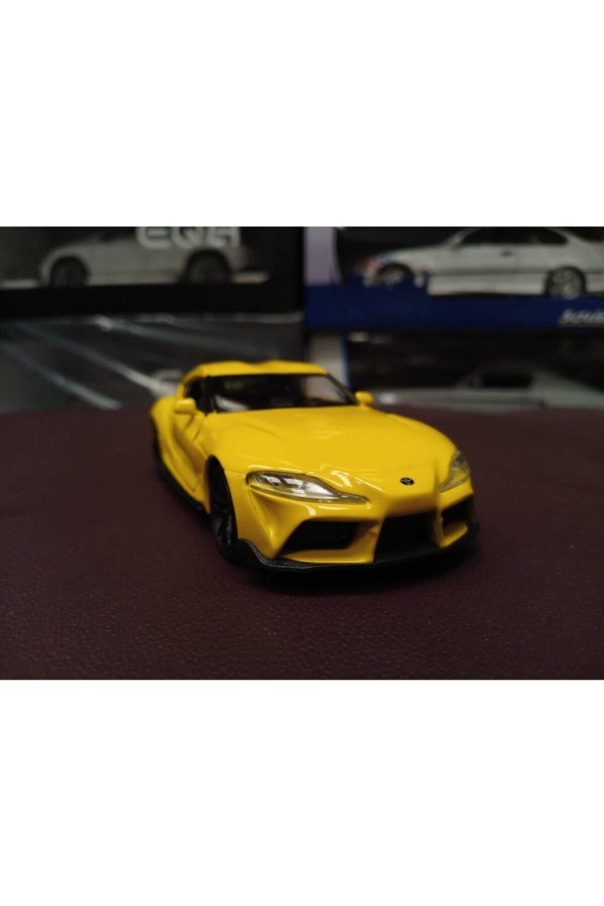 مدل خودرو تویوتا سوپرا PULL DROP DIECAST زرد اورجینال WELLY