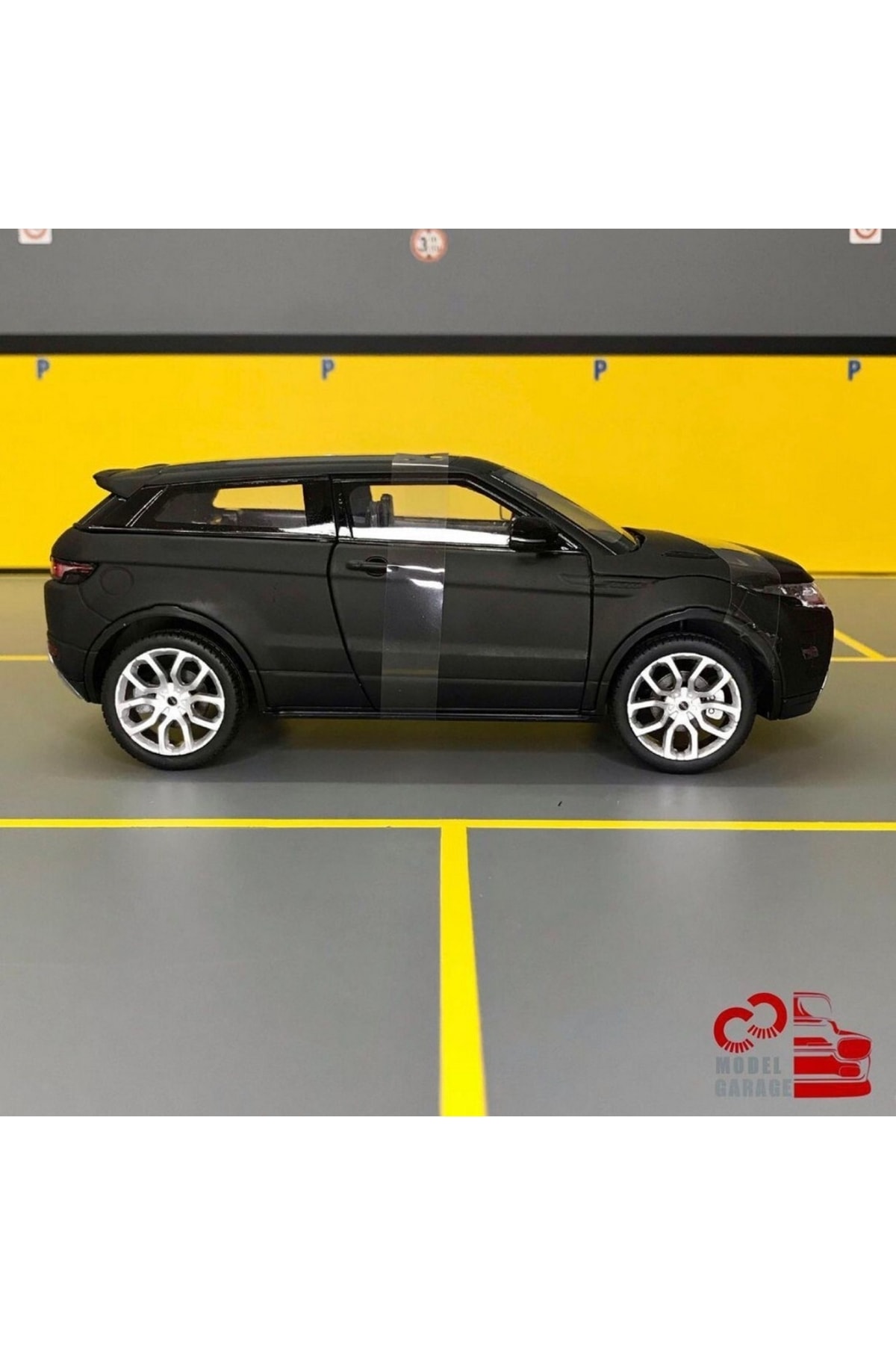 مدل خودرو RANGE ROVER EVOQUE 1 24 SCALE C&amp;C MODEL GARAGE DIECAST METAL اورجینال WELLY