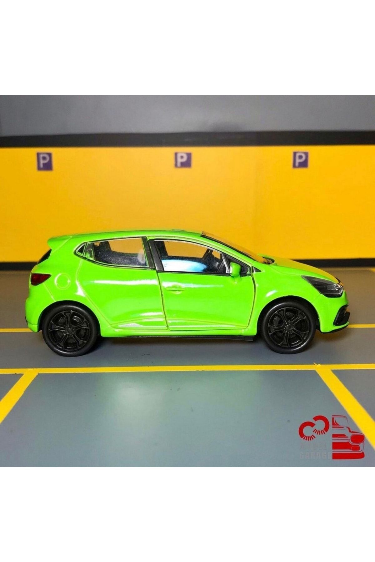 مدل خودرو RENAULT CLIO RS 1 36 SCALE C&amp;C MODEL GARAGE PULL &amp; DROP DIECAST METAL CAR TOY اورجینال WELLY
