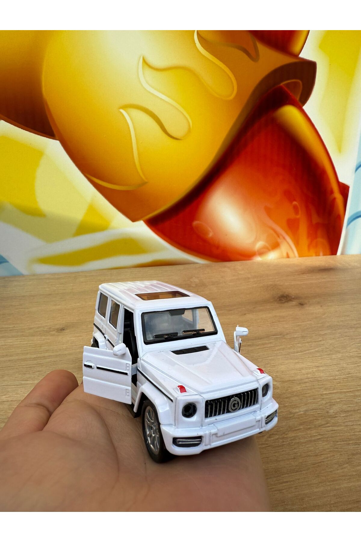 مدل خودرو مرسدس بنز کلاس G ماشین فلزی درب باز کشش DIECAST G63 12CM اورجینال scntoys