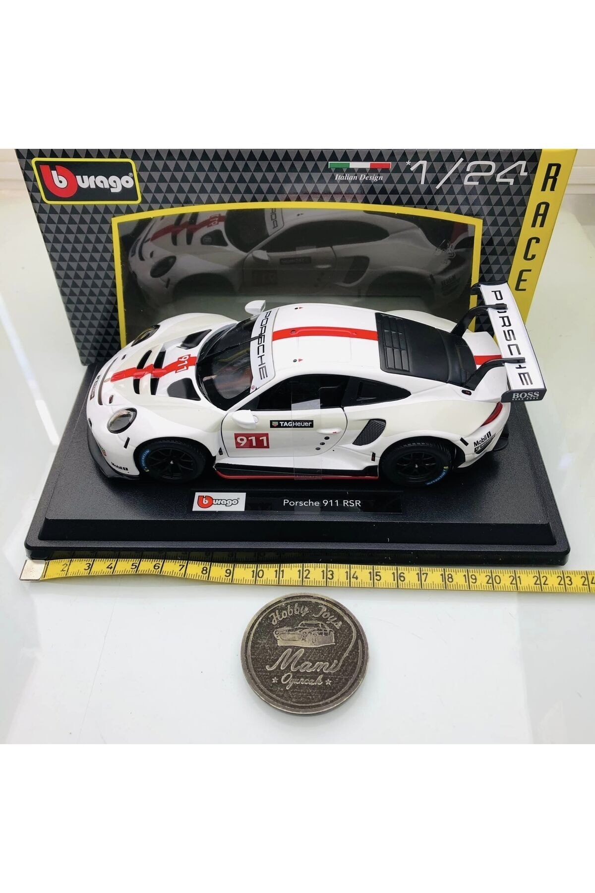مدل خودرو 2023 جدید پورشه 911 RSR GT سفید قرمز 1:24 SCALE برند BURAGO اورجینال Burago
