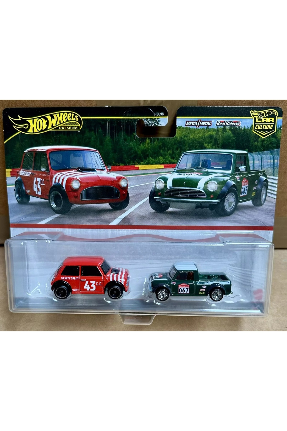 ماشین اسباب بازی PREMIUM CAR CULTURE 2 PIECE SERIES MORRIS MINI & '67 AUSTIN PICKUP از ترکیه HOT WHEELS
