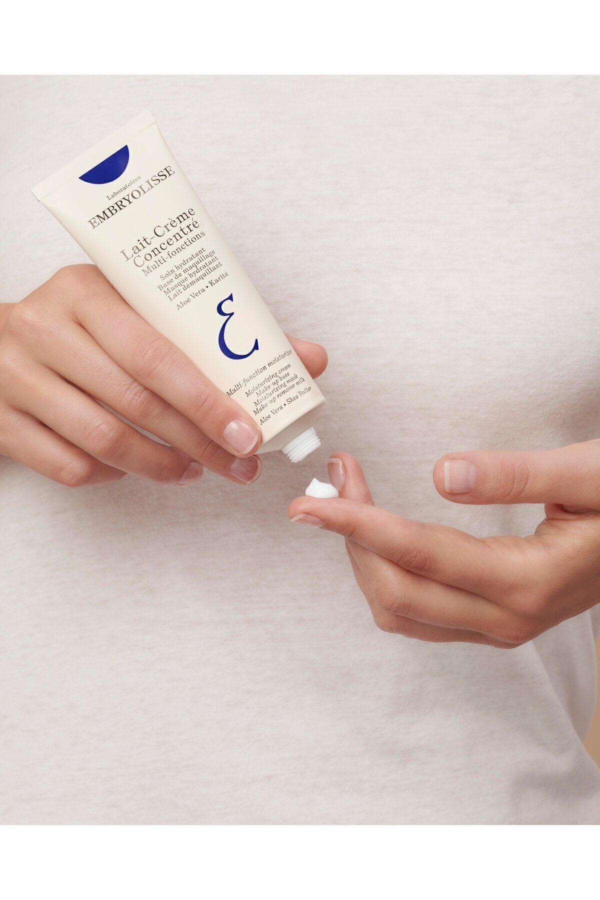 کرم مرطوب کننده صورت Lait Creme Concentre مناسب برای تمامی انواع پوست 30 میلی لیتر امبریولیسا Embryolisse