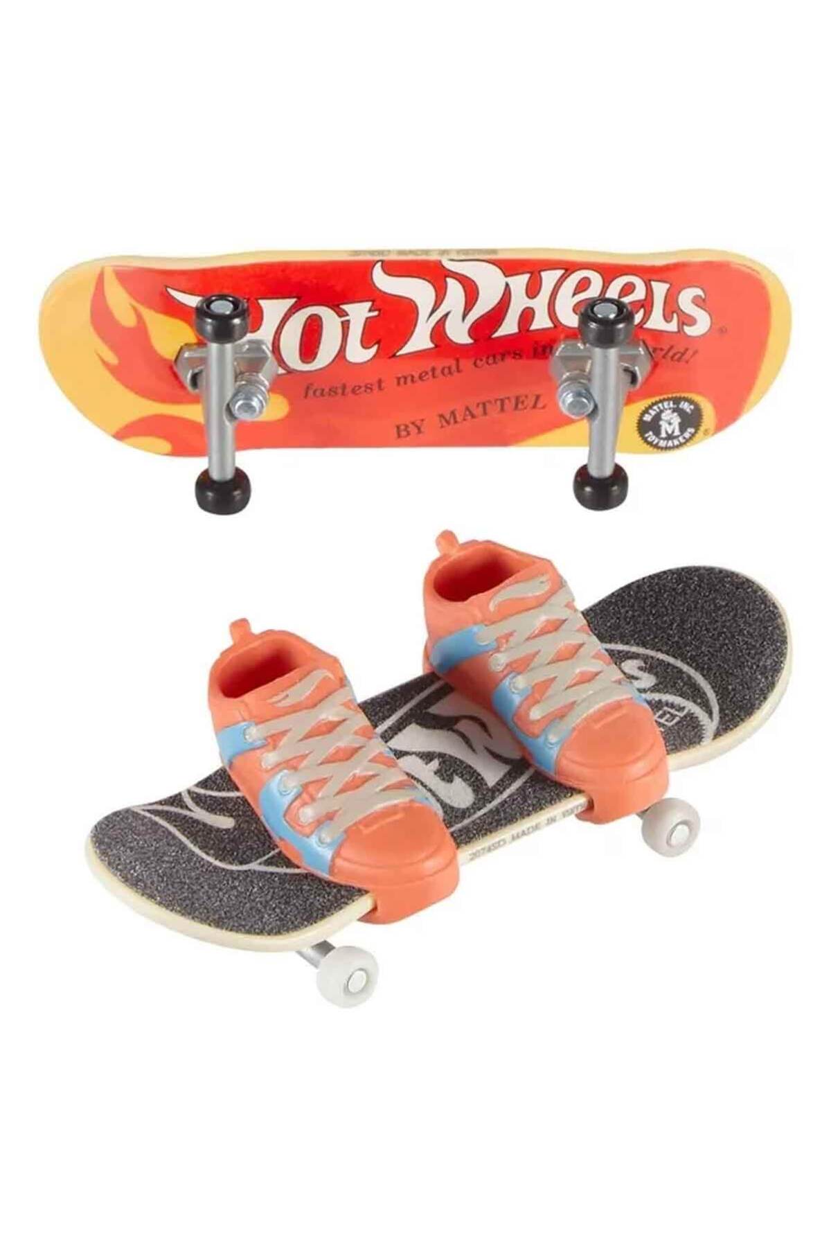 ماشین اسباب بازی SKATE 2 PACK RETRO FINGER SKATEBOARD HXL17 RIDER AND RAD SK8'R از ترکیه HOT WHEELS
