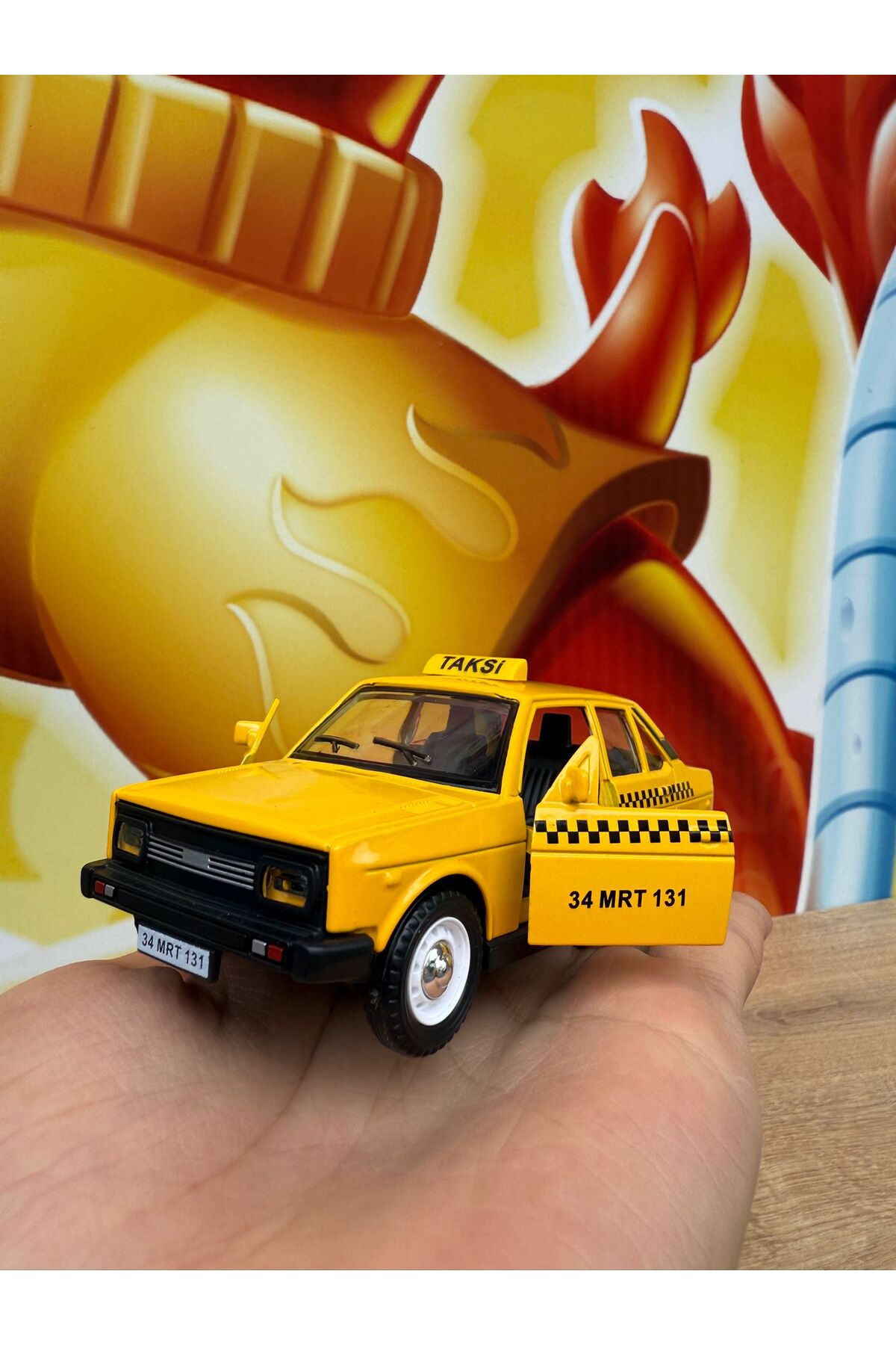 مدل خودرو MURAT 131 TAXI 1 36 SCALE PULL DROP DIECAST METAL MODEL TOY CAR اورجینال scntoys