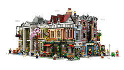 مجموعه ساختنی گوشه تودور لگو LEGO Icons مدل 10350، ۳۲۶۶ قطعه، ارتفاع ۳۱ سانتی‌متر