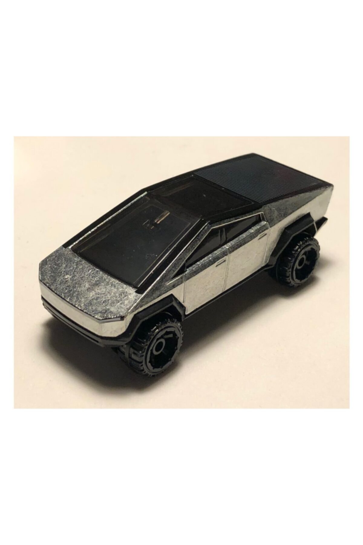 ماشین اسباب بازی 2022 تسلا سایبرتراک تک خودرو HCV57 از ترکیه HOT WHEELS