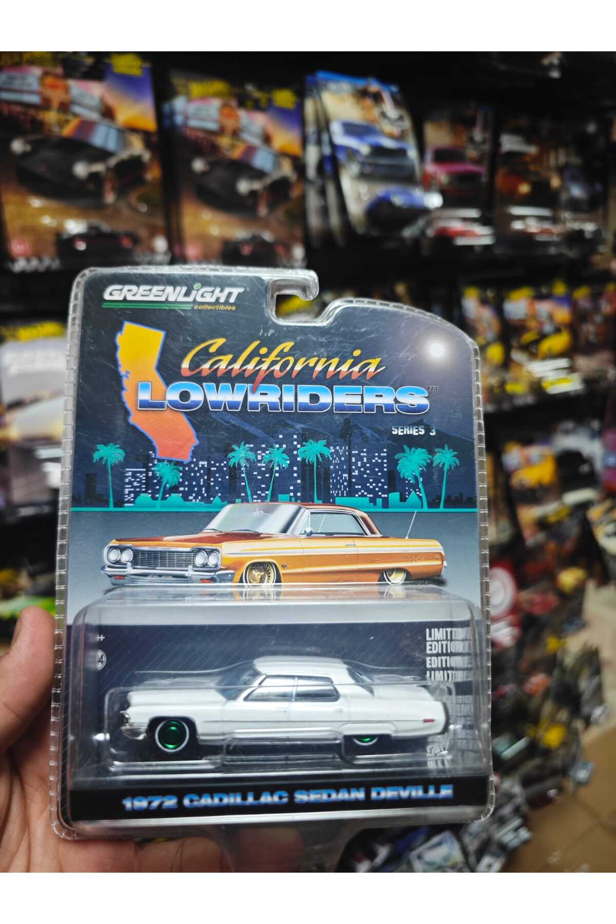 مدل خودرو 1972 CADILLAC SEDAN DEVILLE اورجینال Greenlight