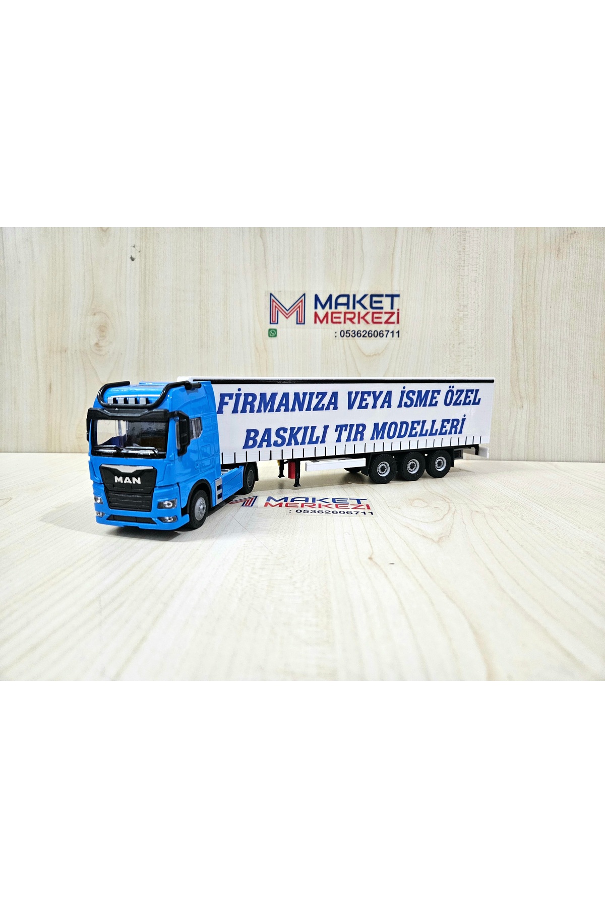 مدل خودرو کامیون BLUE MAN TGX GX به طول 30 سانتی متر در مقیاس 1 50 نام شرکت را می توان نوشت اورجینال Maket