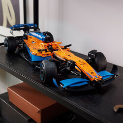 مجموعه ساختنی خودرو فرمول ۱ مک‌لارن لگو LEGO تکنیک Technic مدل 42141، ۱۴۳۲ قطعه