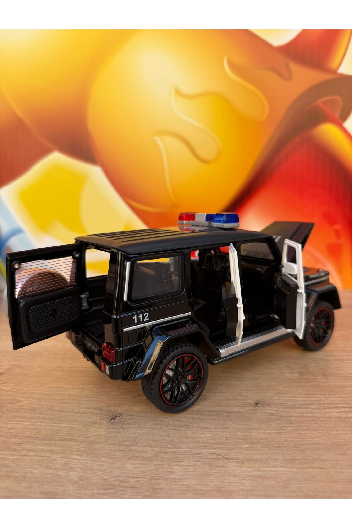 مدل خودرو مرسدس G65 DIECAST CAR پلیس باز کن درب صندوق عقب تعلیق با نور صدا اورجینال scntoys