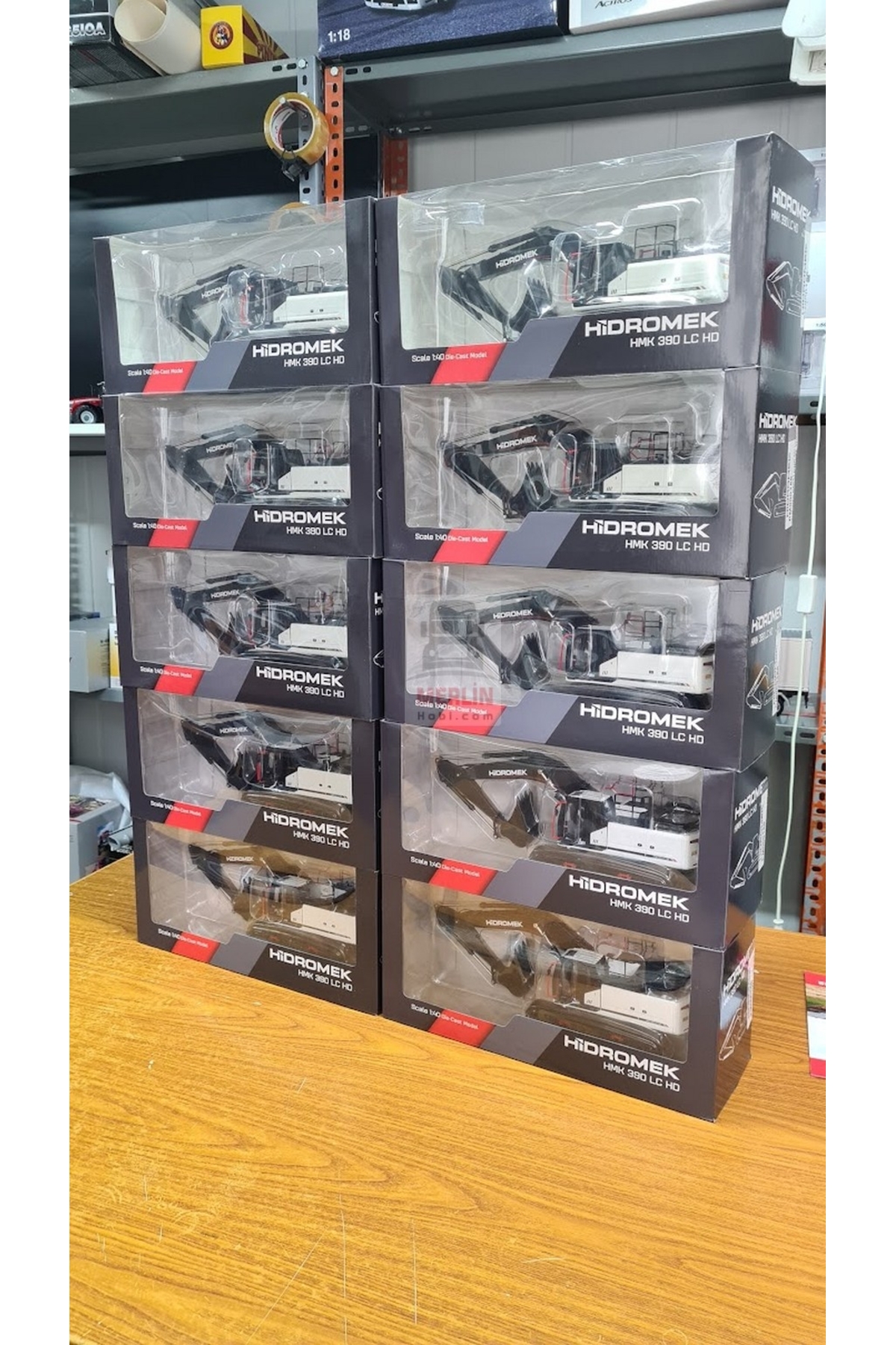 مدل خودرو بیل مکانیکی خزنده فلزی HIDROMEK HMK390 اورجینال Motorart