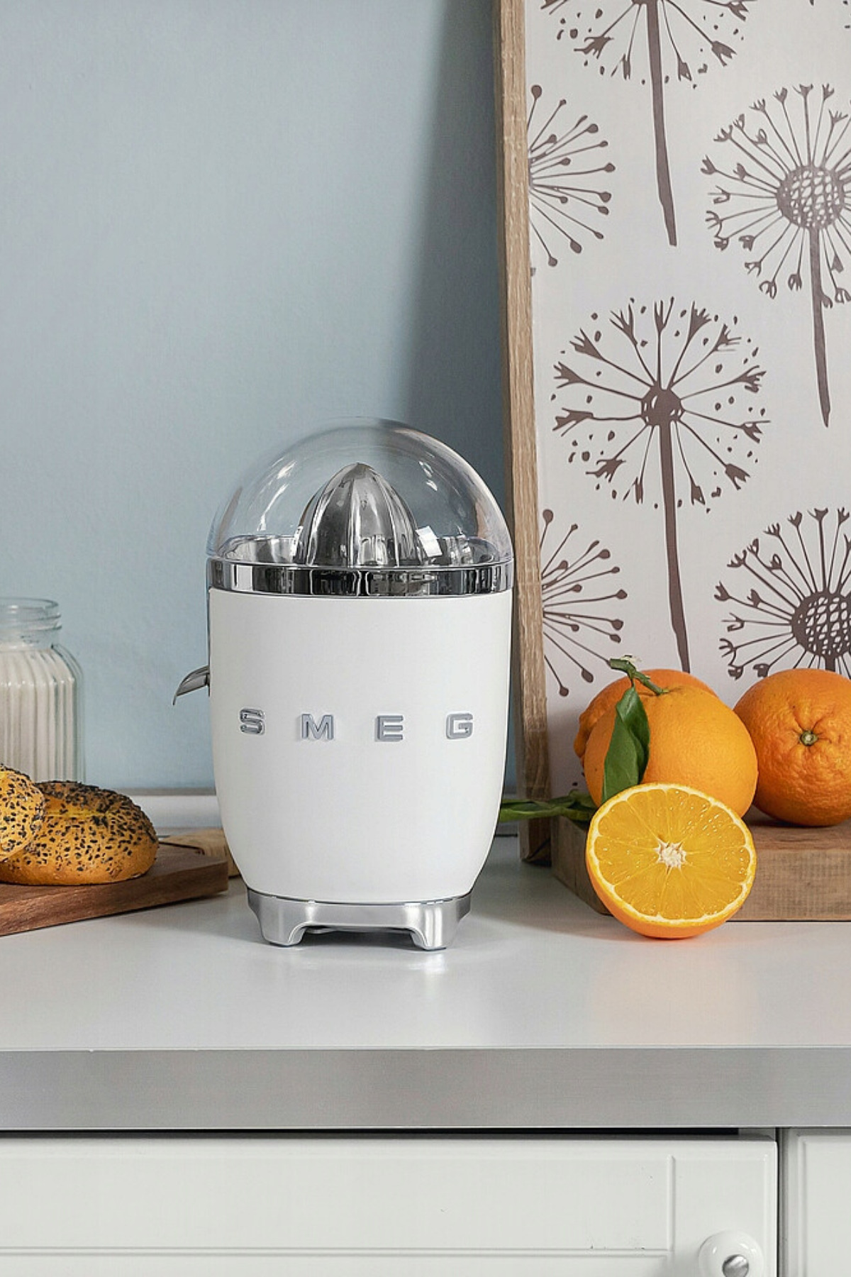 آب میوه و سبزی گیری آبمیوه مرکبات سفید سبک دهه 50 CJF01WHEU اورجینال Smeg