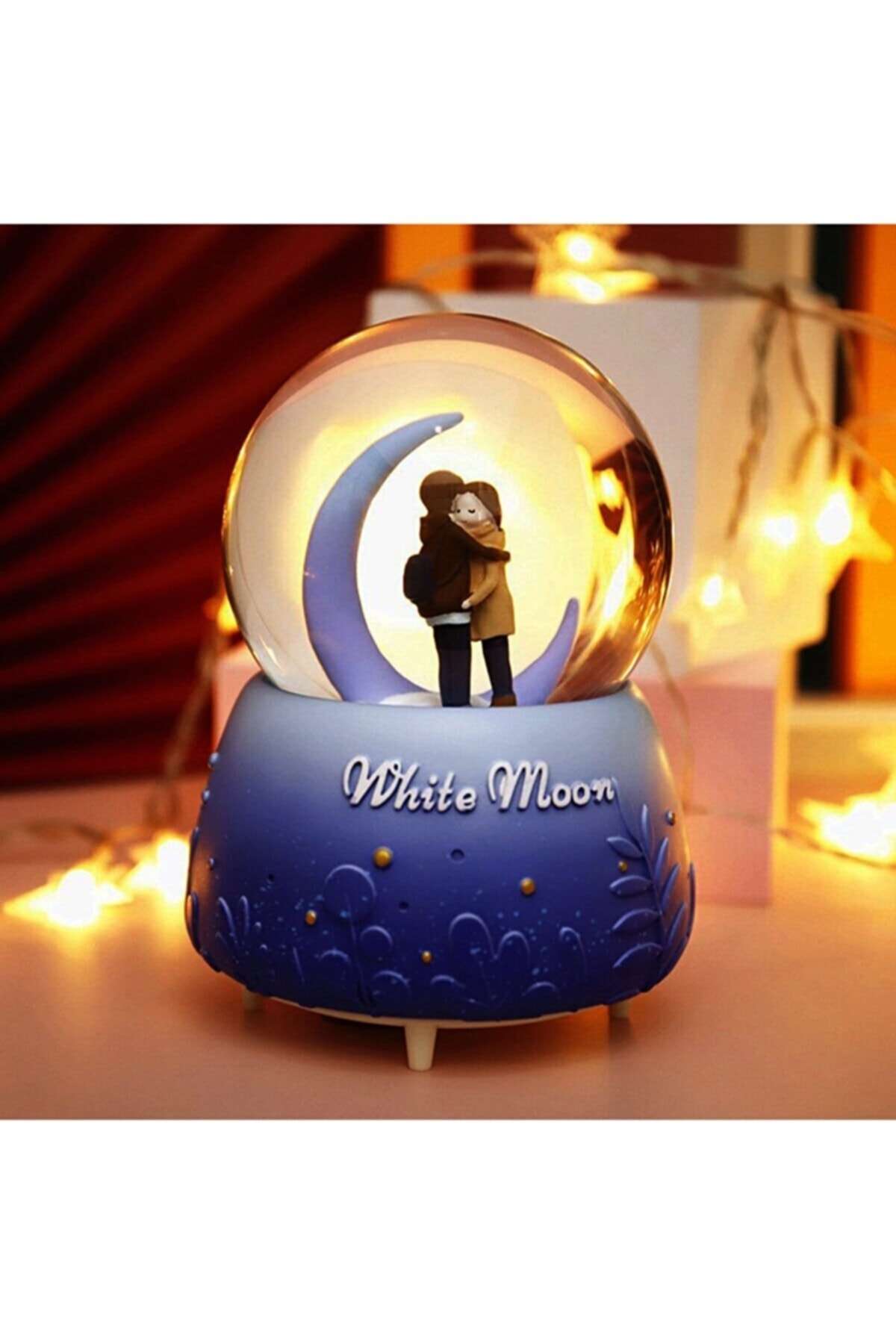 گوی برفی سایز بزرگ ماه سفید WINTER TALE SNOW GLOBE با اسپری خودکار چراغ های موسیقی از ترکیه HEPBİMODA
