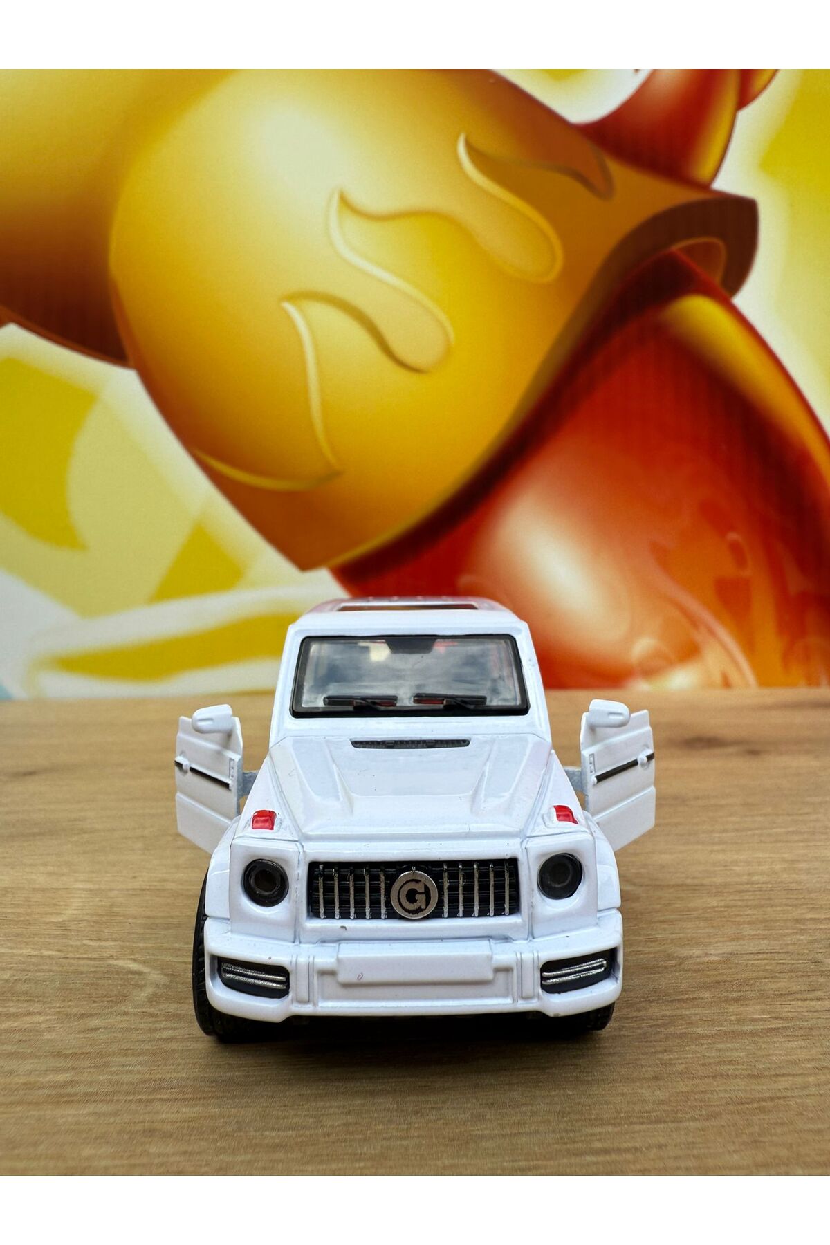 مدل خودرو مرسدس بنز کلاس G ماشین فلزی درب باز کشش DIECAST G63 12CM اورجینال scntoys