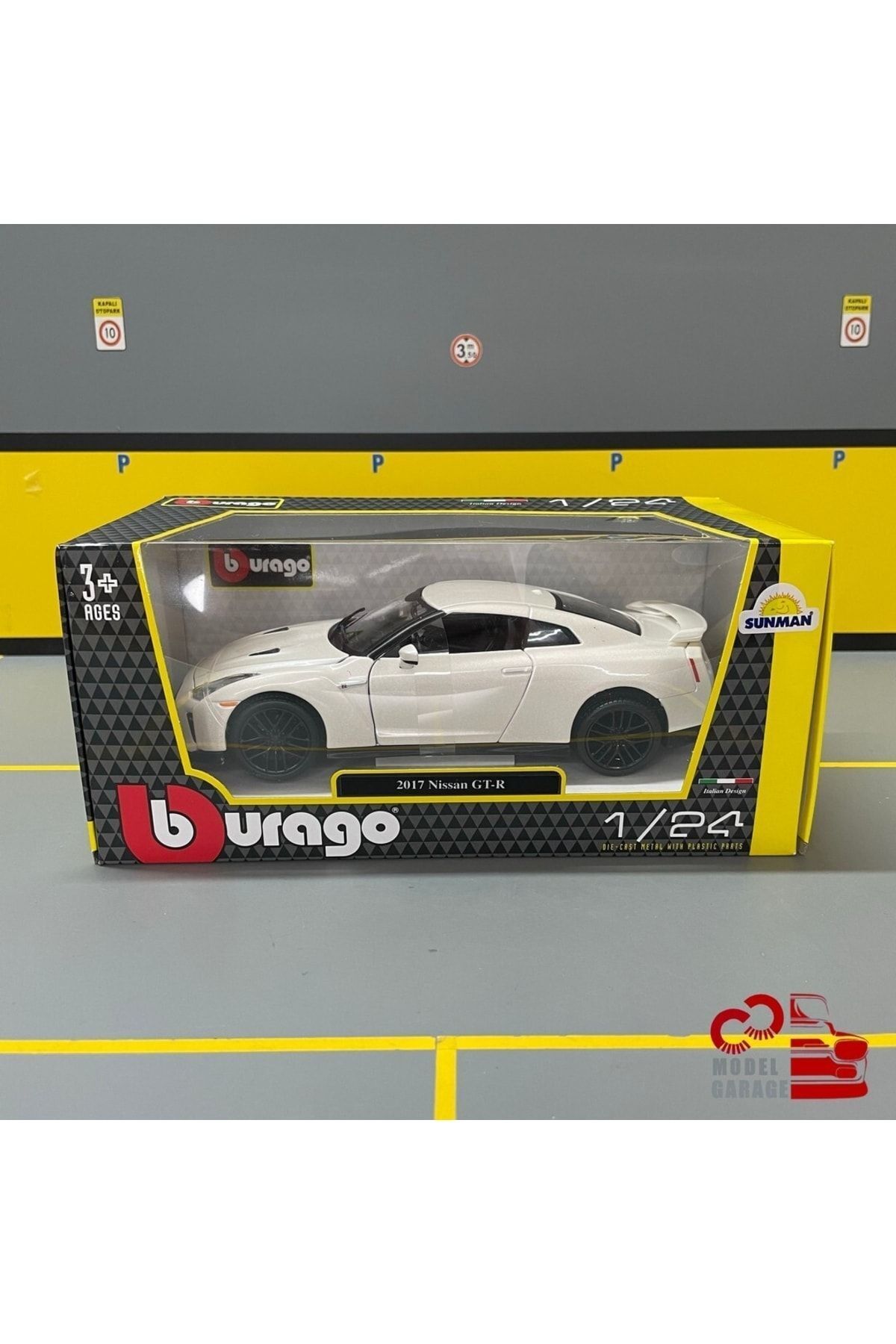 مدل خودرو NISSAN GT R R35 2017 1 24 SCALE C&amp;C MODEL GARAGE DIECAST METAL CAR اورجینال Burago