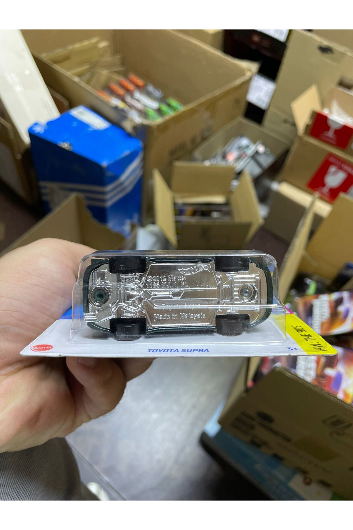 ماشین اسباب بازی تویوتا سوپرا لانگ کارت سبز 1:64 دیکست مدل از ترکیه HOT WHEELS