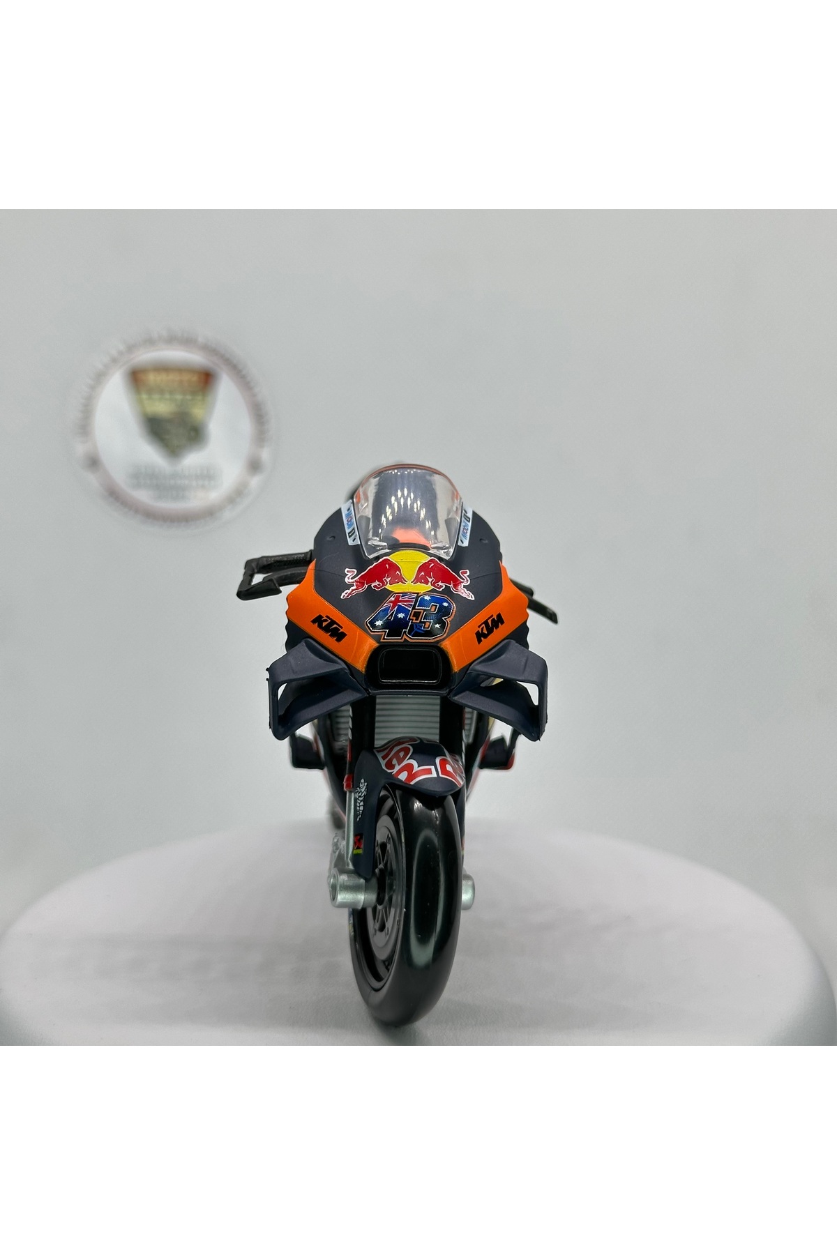 مدل خودرو موتور KTM RED BULL RC16 MOTOGP 1:18 DIECAST – فلزی با جعبه اورجینال Maisto Diecast