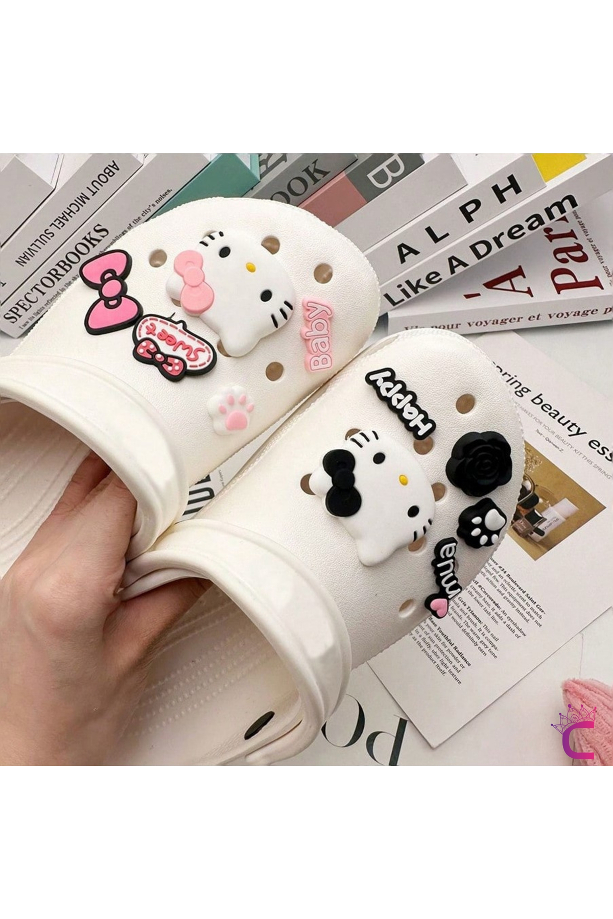 فیگور ست تزیینی دمپایی کودکان 10 تکه MUA HELLO KITTY JIBBITZ CROSS BEACH BAG CHARM SLIPPER ORNAMENTS CROCKS از ترکیه Cinderella