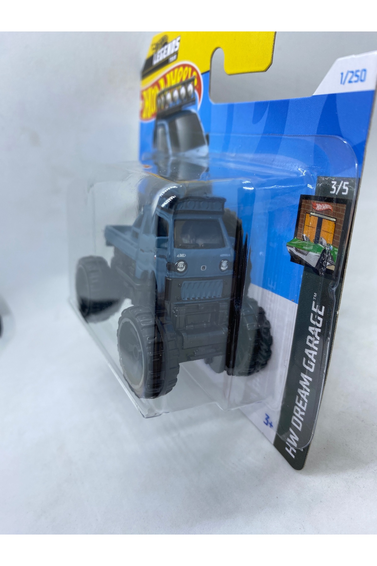 ماشین اسباب بازی سدیم هات ویلز اورجینال HOT WHEELS