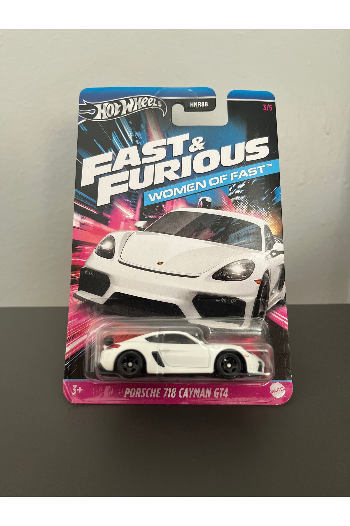 ماشین اسباب بازی پورشه کیمن زن سریع هات ویلز اورجینال HOT WHEELS