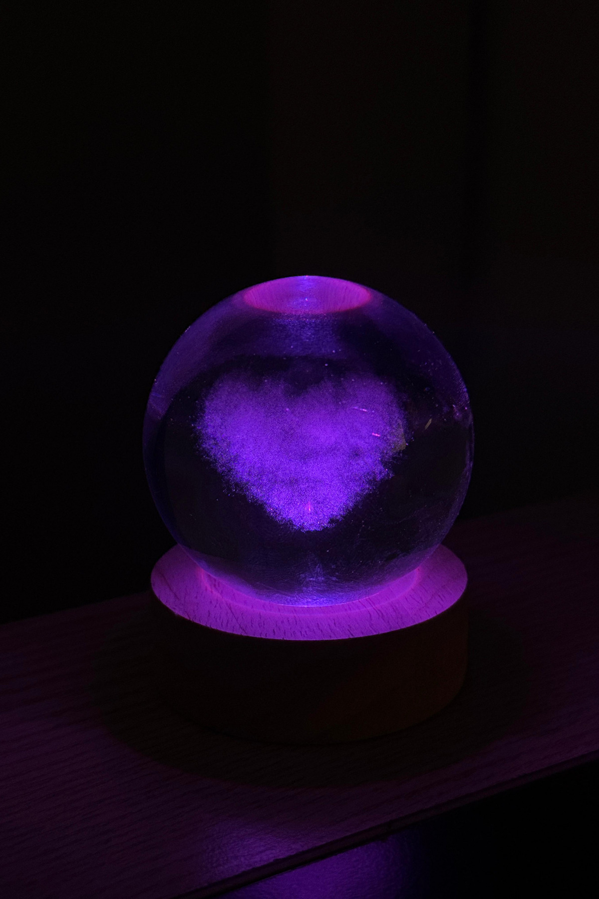 گوی برفی تغییر رنگ RGB LED چراغ‌دار HEART GLASS SNOW GLOBE CRYSTAL PLANET SPHERE هدیه برای عاشق از ترکیه Aşkın İncisi