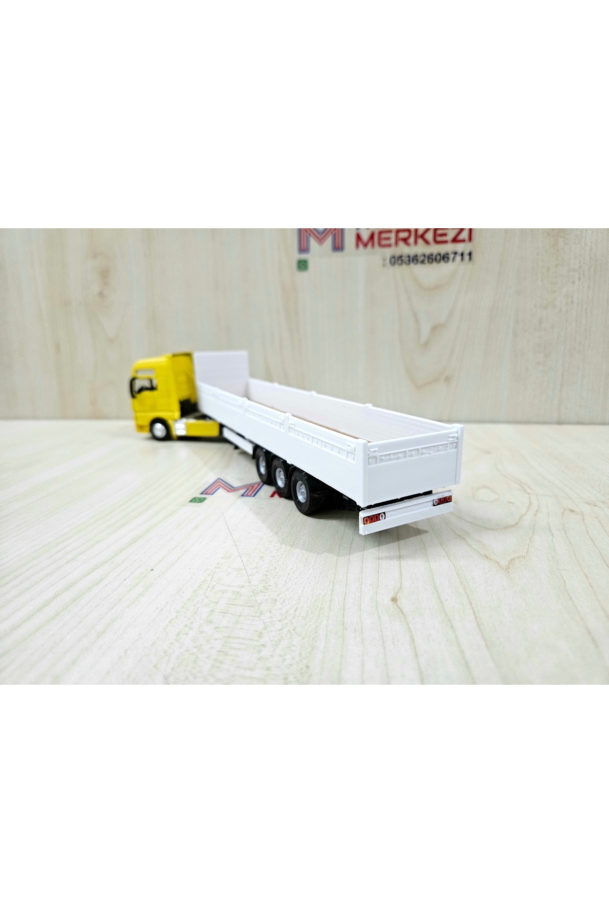 مدل خودرو 25 سانتی متر طول 1 64 MAN TGX RAFT TRUCK MODEL نام شرکت را می توان نوشت رنگ مشخص کنید اورجینال WELLY