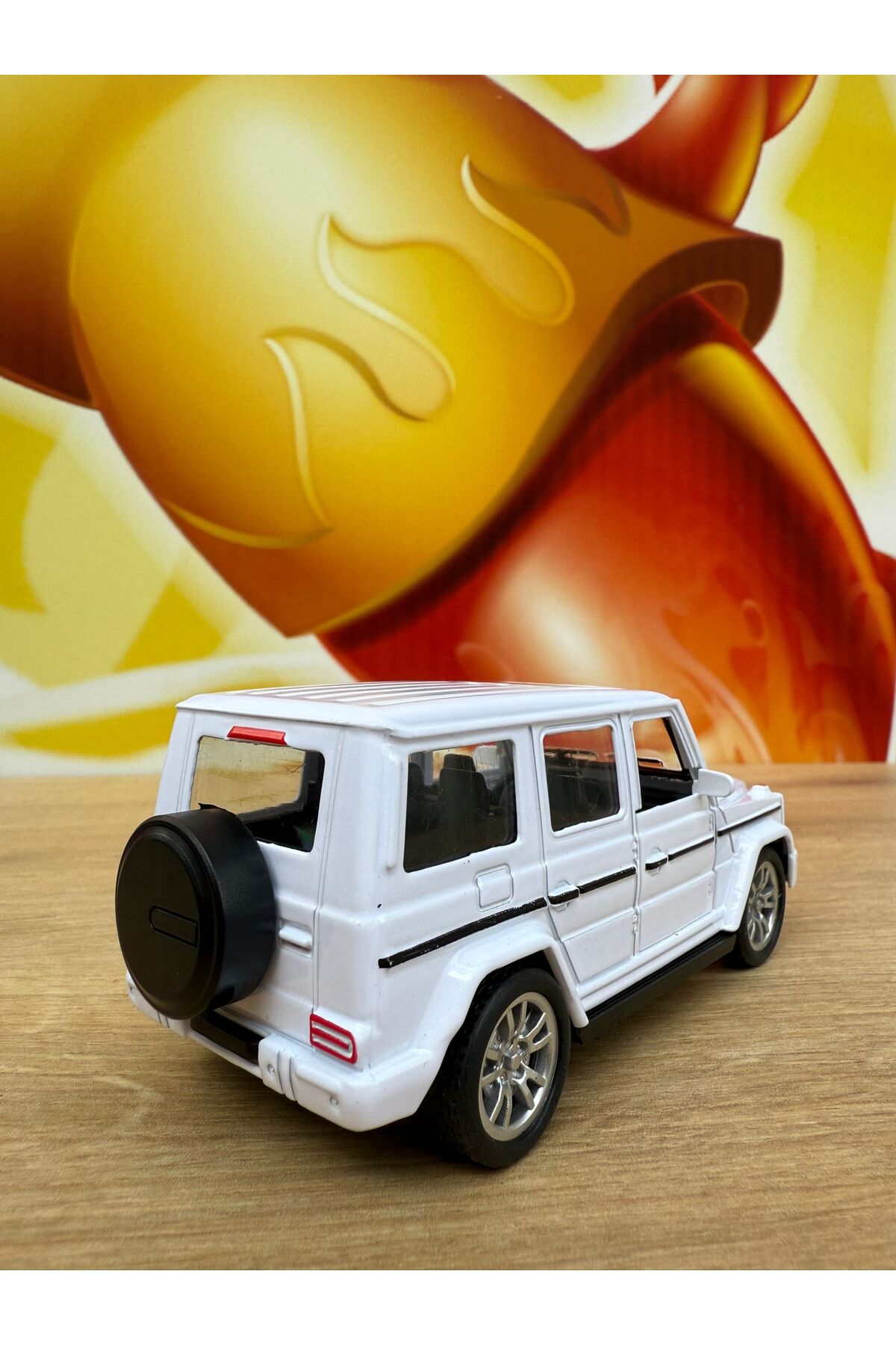 مدل خودرو مرسدس بنز کلاس G ماشین فلزی درب باز کشش DIECAST G63 12CM اورجینال scntoys