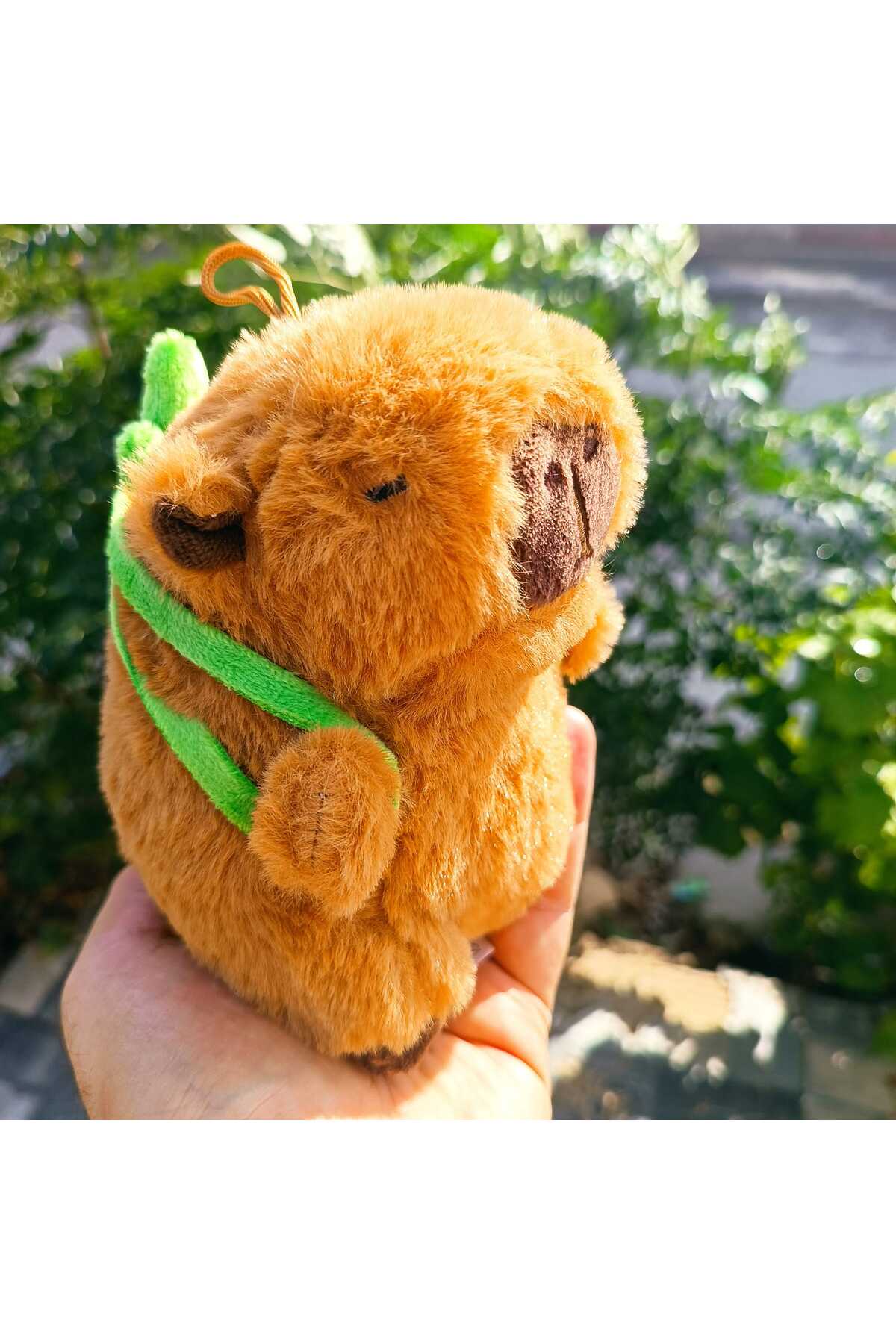 اسباب بازی های پشمی CAPYBARA GREEN SULPHATE 18 CM لاک پشت عروسکی مخمل دار کاپیبارا با کیف LRS STORE
