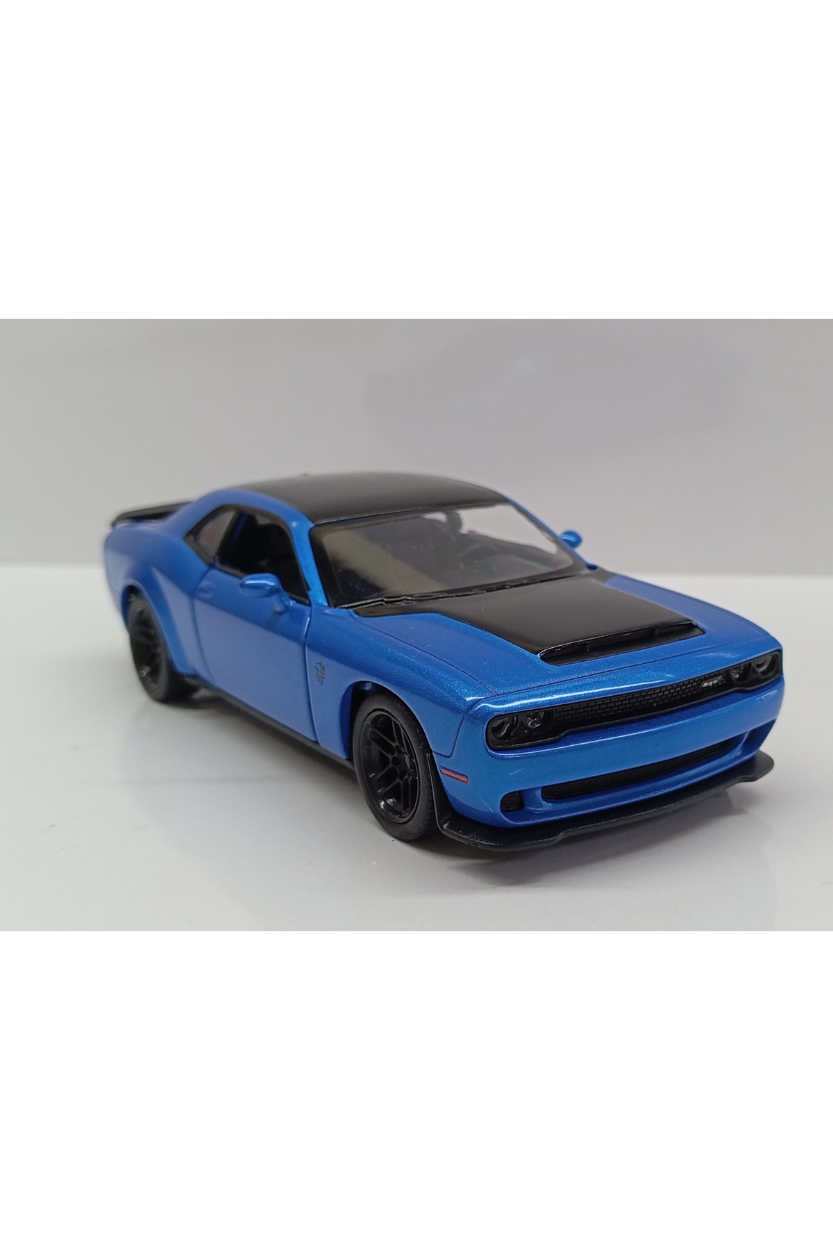 مدل خودرو DIANOMI مقیاس 1:40 DODGE CHALLENGER SRT DEMON BLUE CHECK BIRAK METAL CAR اورجینال Kinsmart
