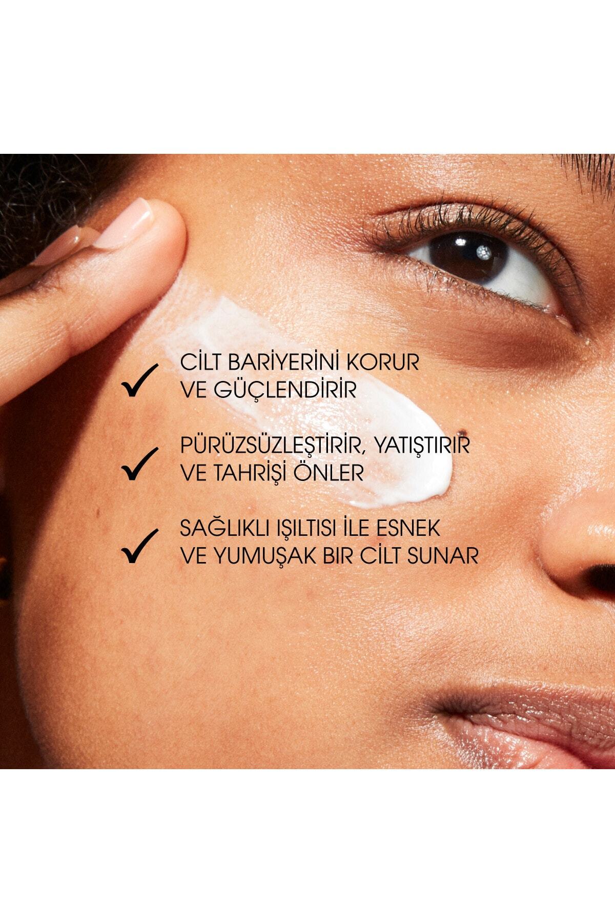 Mac کرم آبرسان و صاف کننده پوست Hyper Real مغذی کننده پوست 50 میل