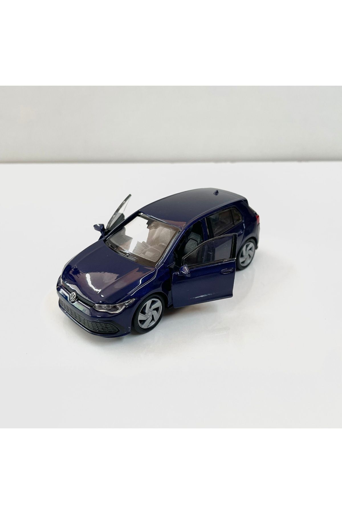 مدل خودرو VOLKSWAGEN GOLF 8 GTI 1 36 SCALE WELLY DIECAST METAL CAR TOY PULL DROP اورجینال WELLY