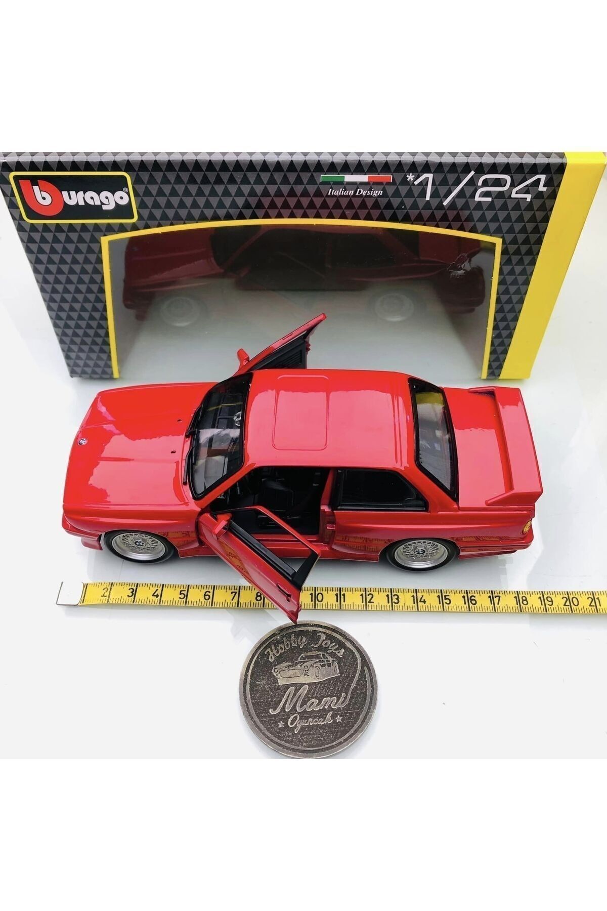 مدل خودرو جدید BMW M3 E30 قرمز 1:24 SCALE مارک BURAGO 1988 اورجینال Burago